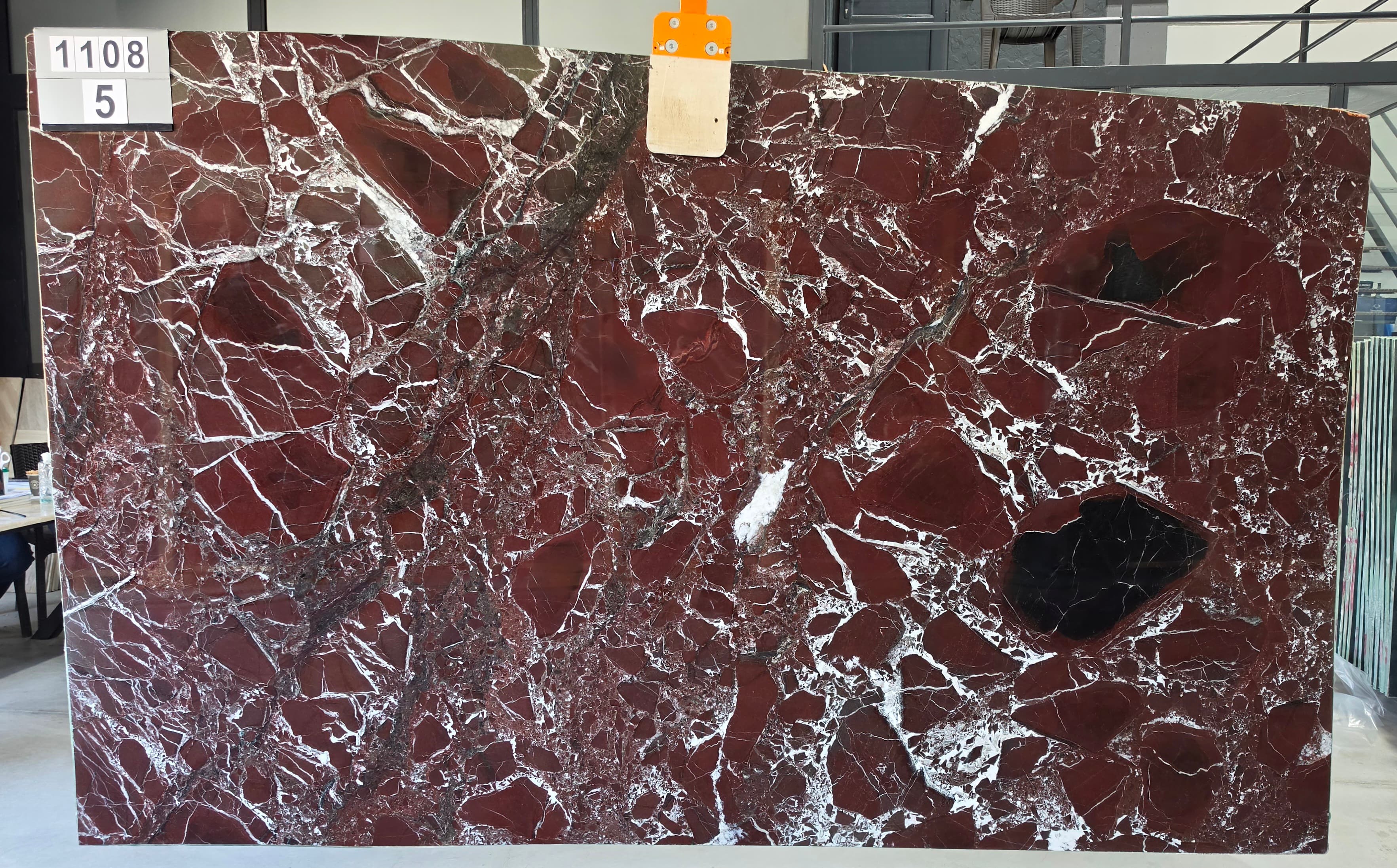 Rosso Levanto · Select · 180×305×2 cm