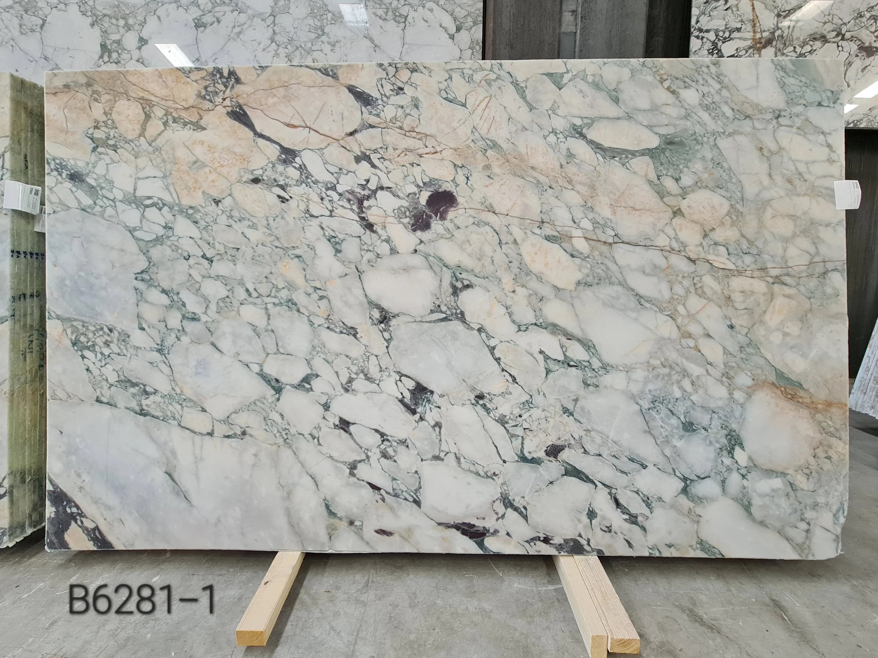 Calacatta Verde · Select