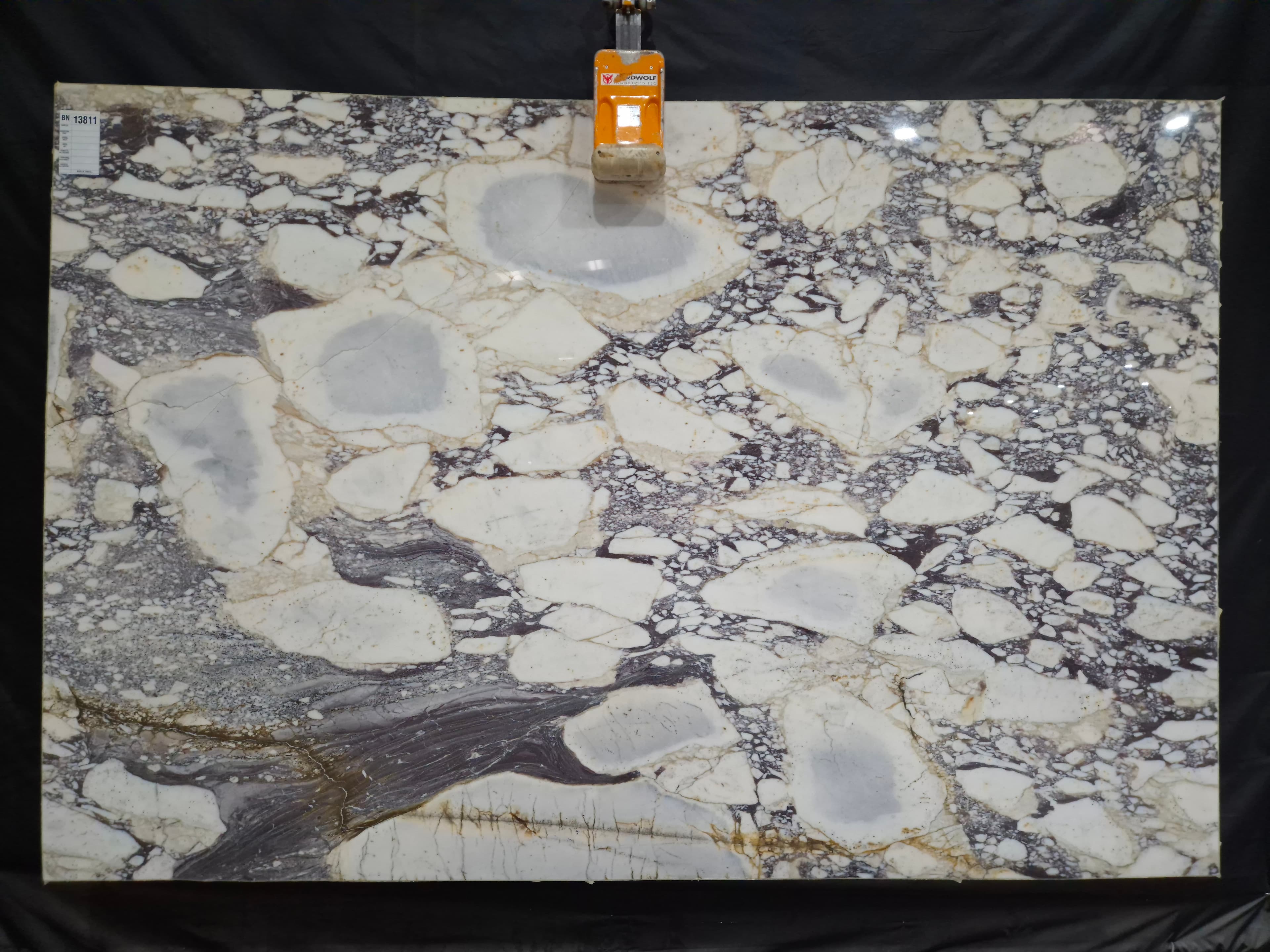 Calacatta Viola Gold · Select