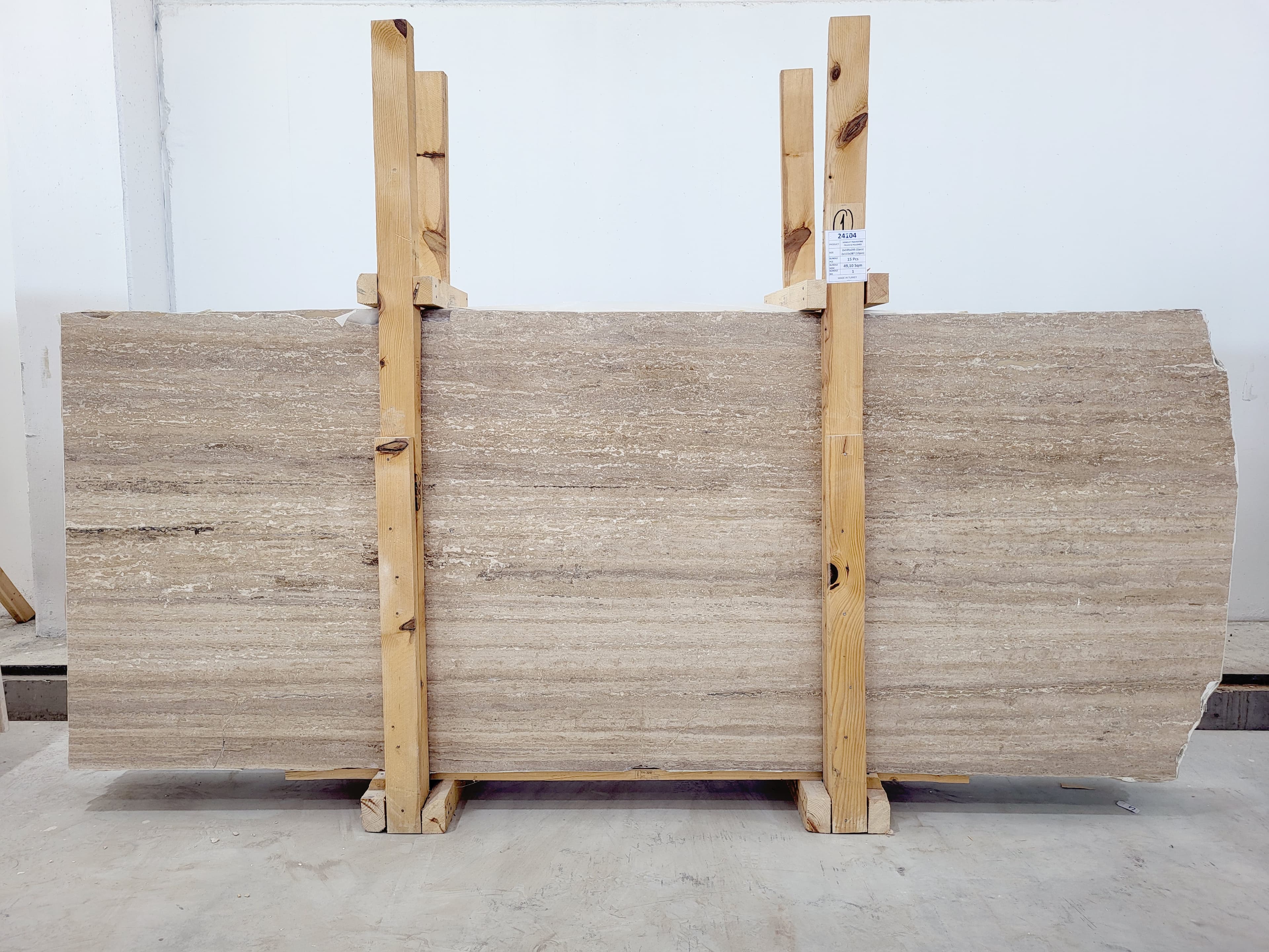 Noce Travertine · Select