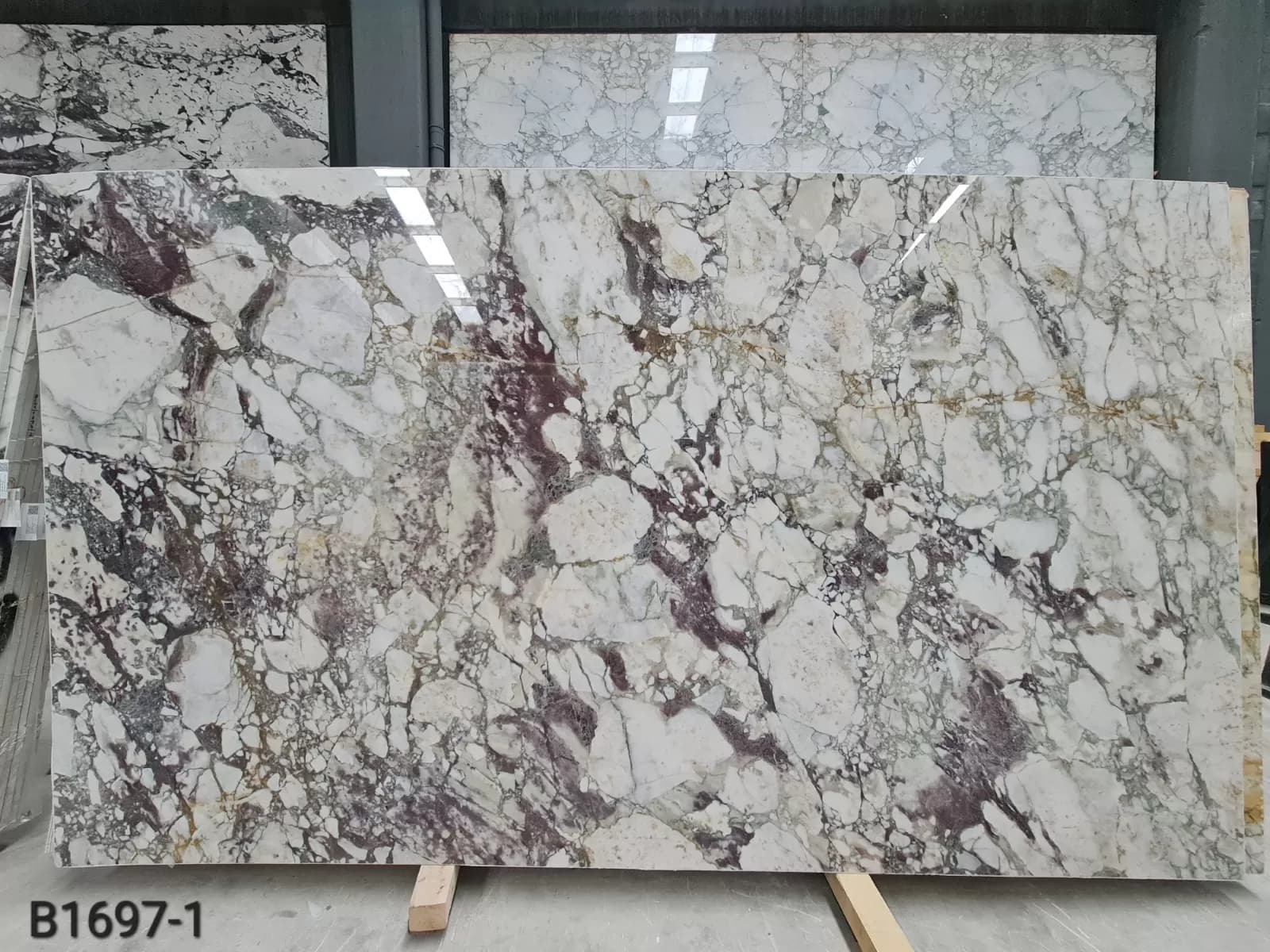 Calacatta Viola · Select