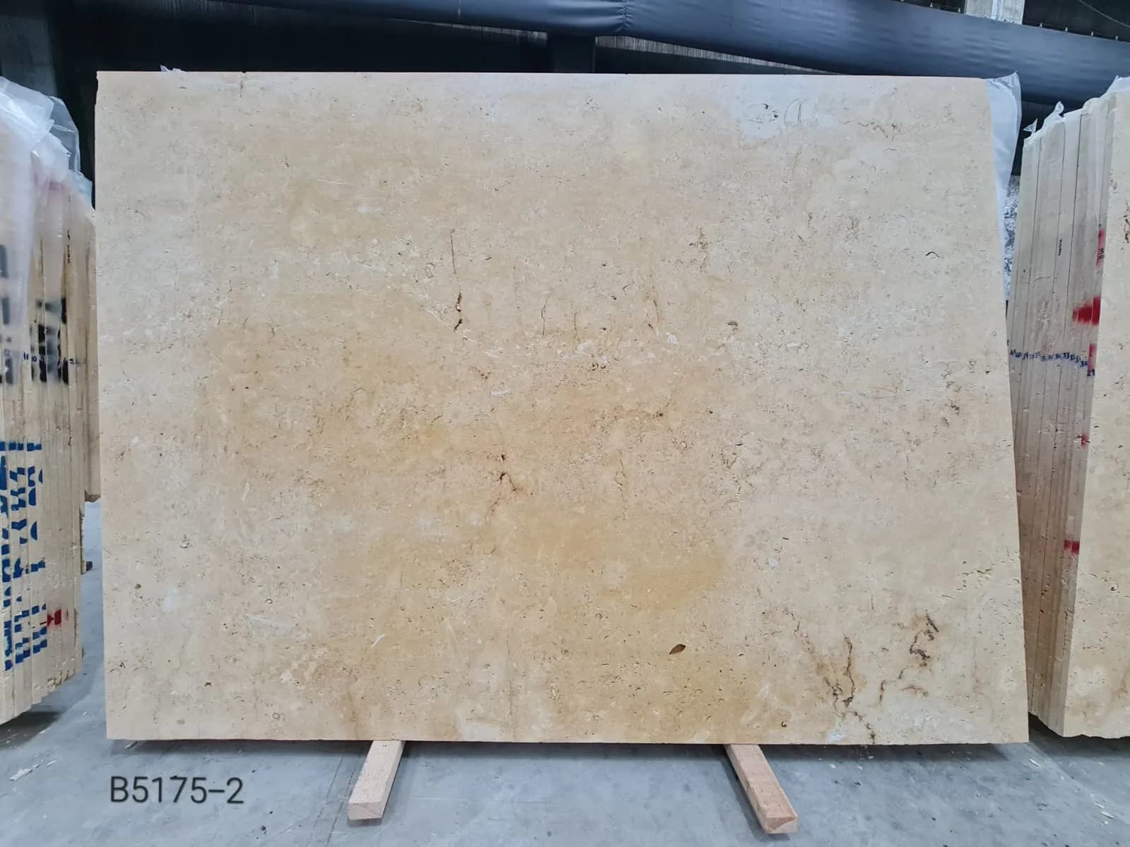 Gold Limestone · Select