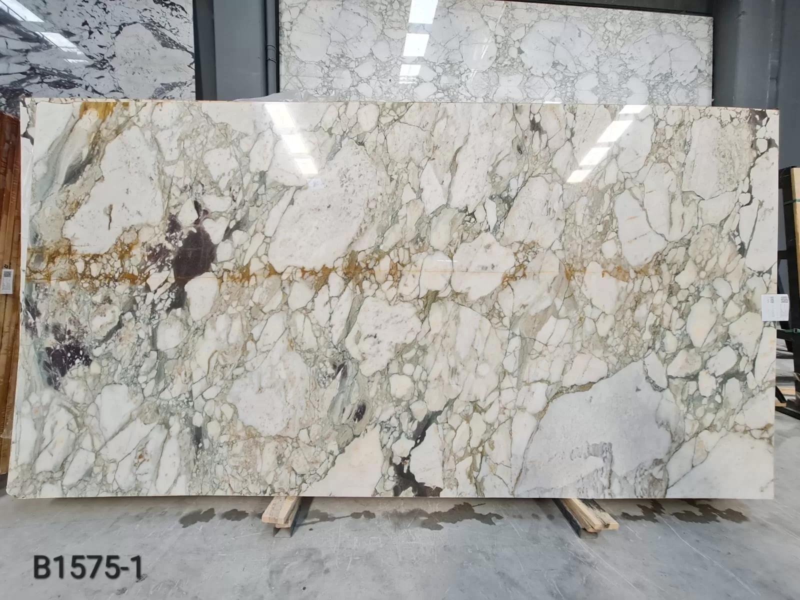 Calacatta Verde · Select