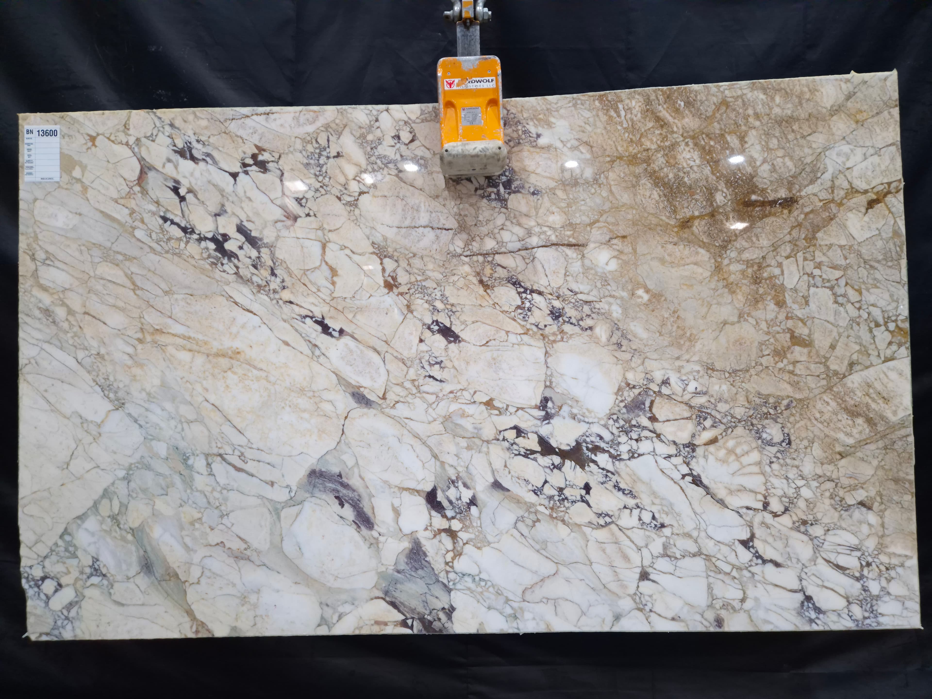 Calacatta Viola Gold · Select