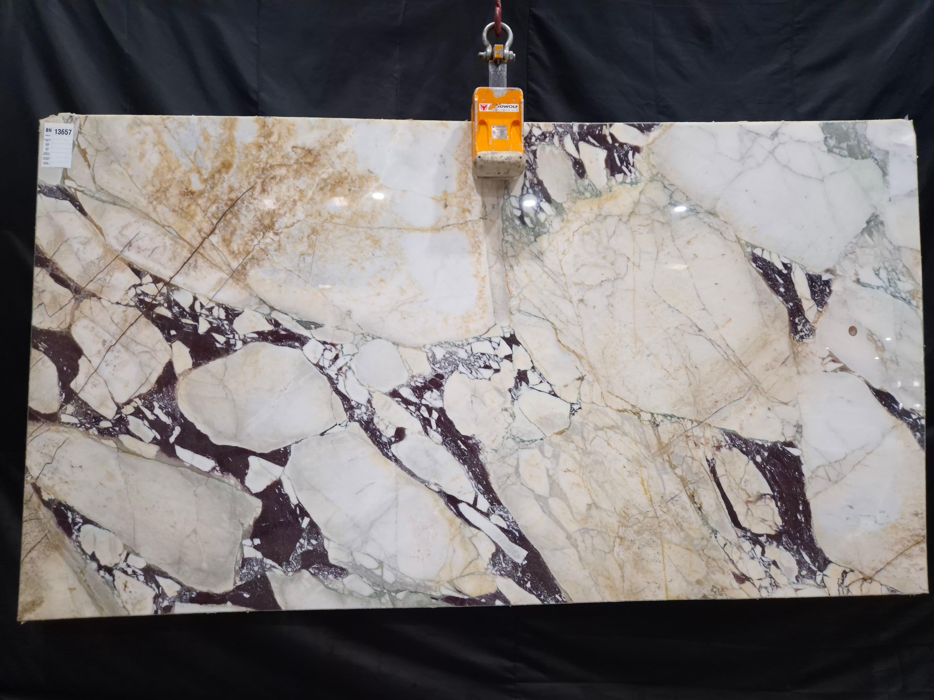 Calacatta Viola Gold · Select