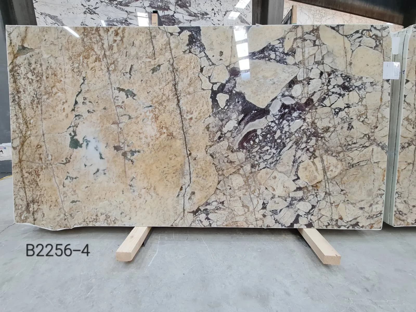 Calacatta Viola · Select