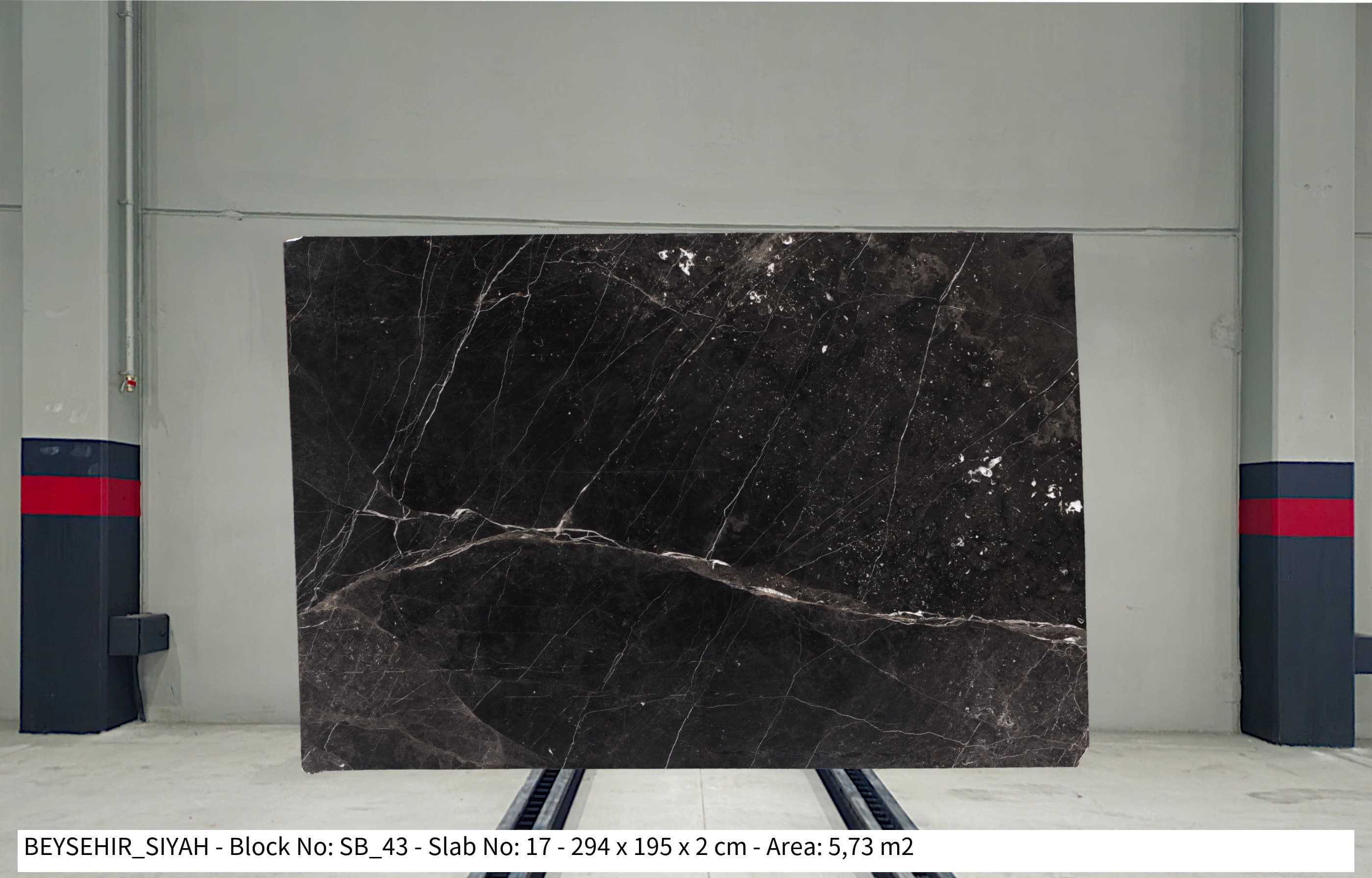 Beyşehir Black · Select