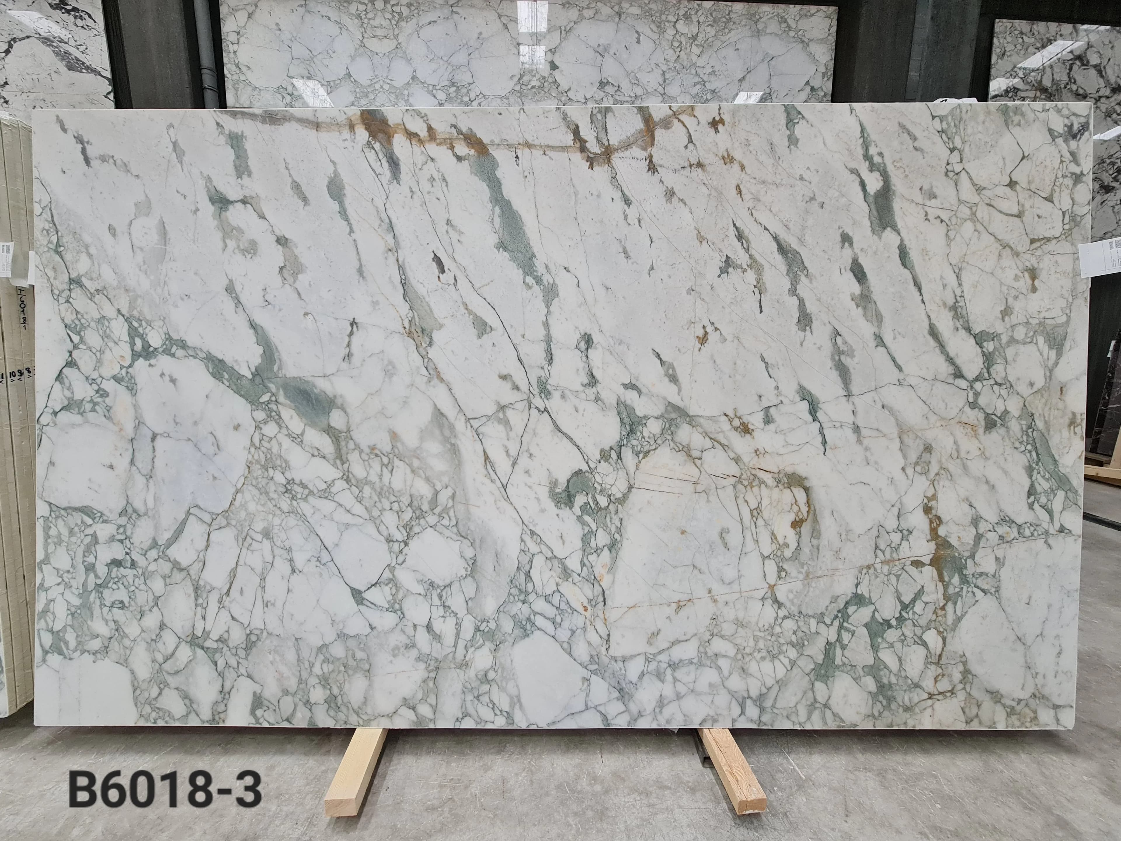Calacatta Verde · Select