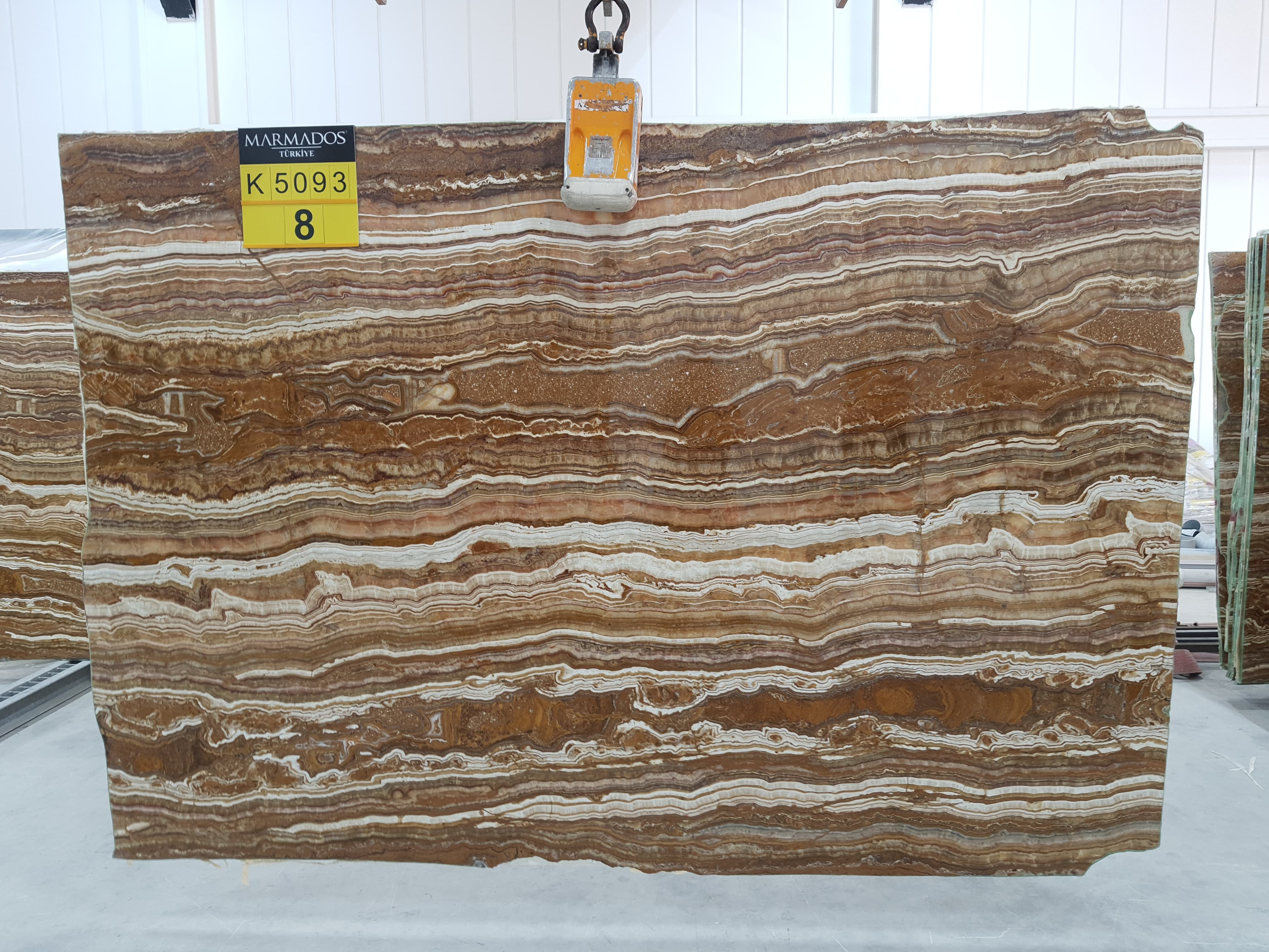 Tiger Onyx · Select · 190×278×2 cm