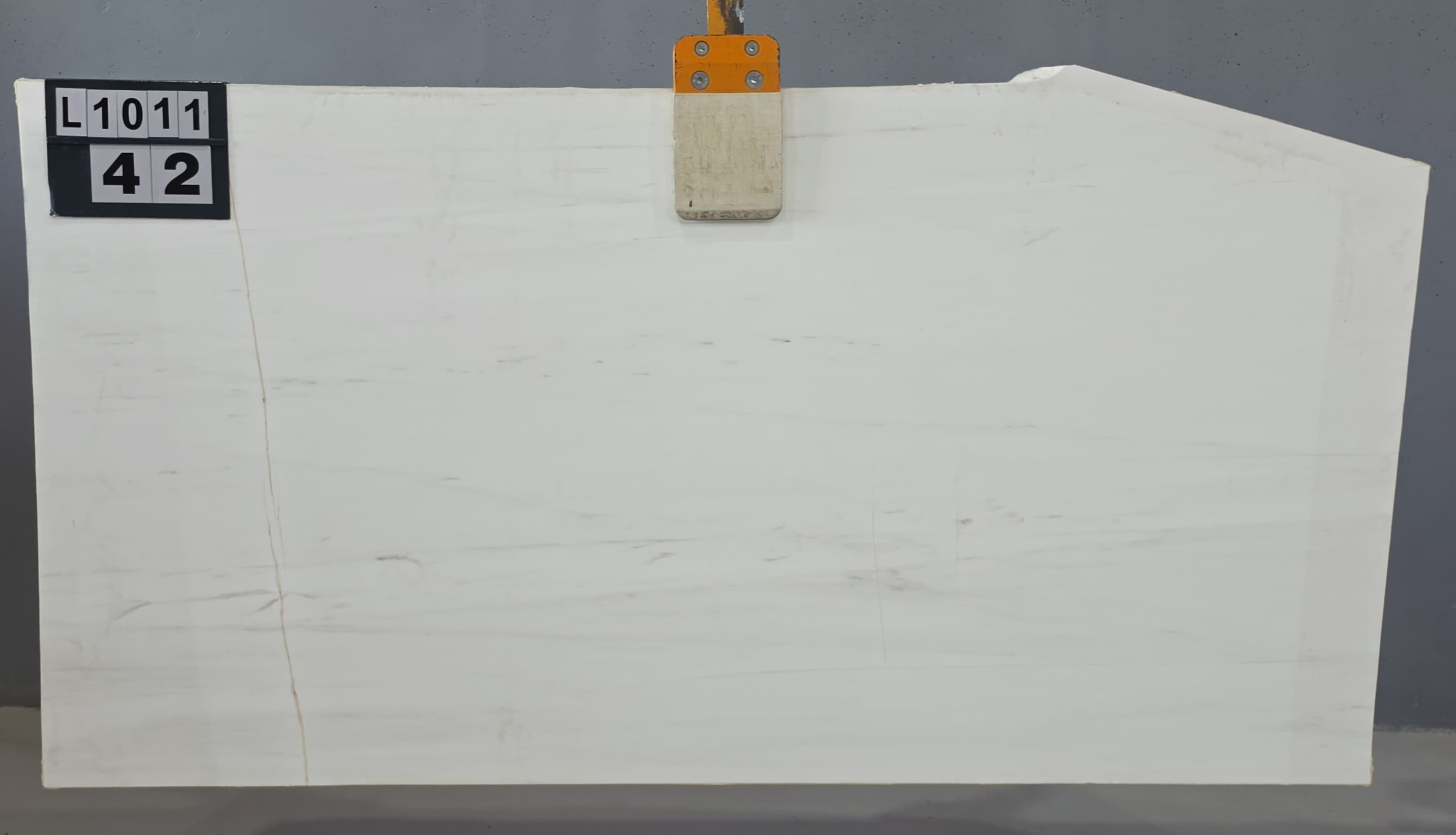Bianco Dolomite · Select