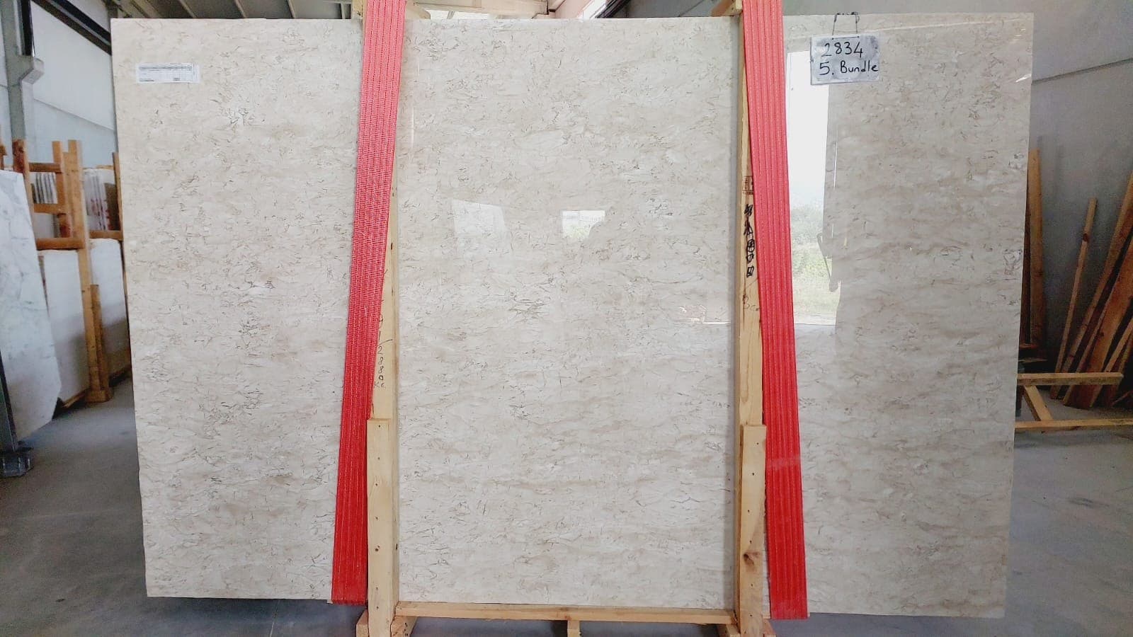 Fiorita Beige · Select