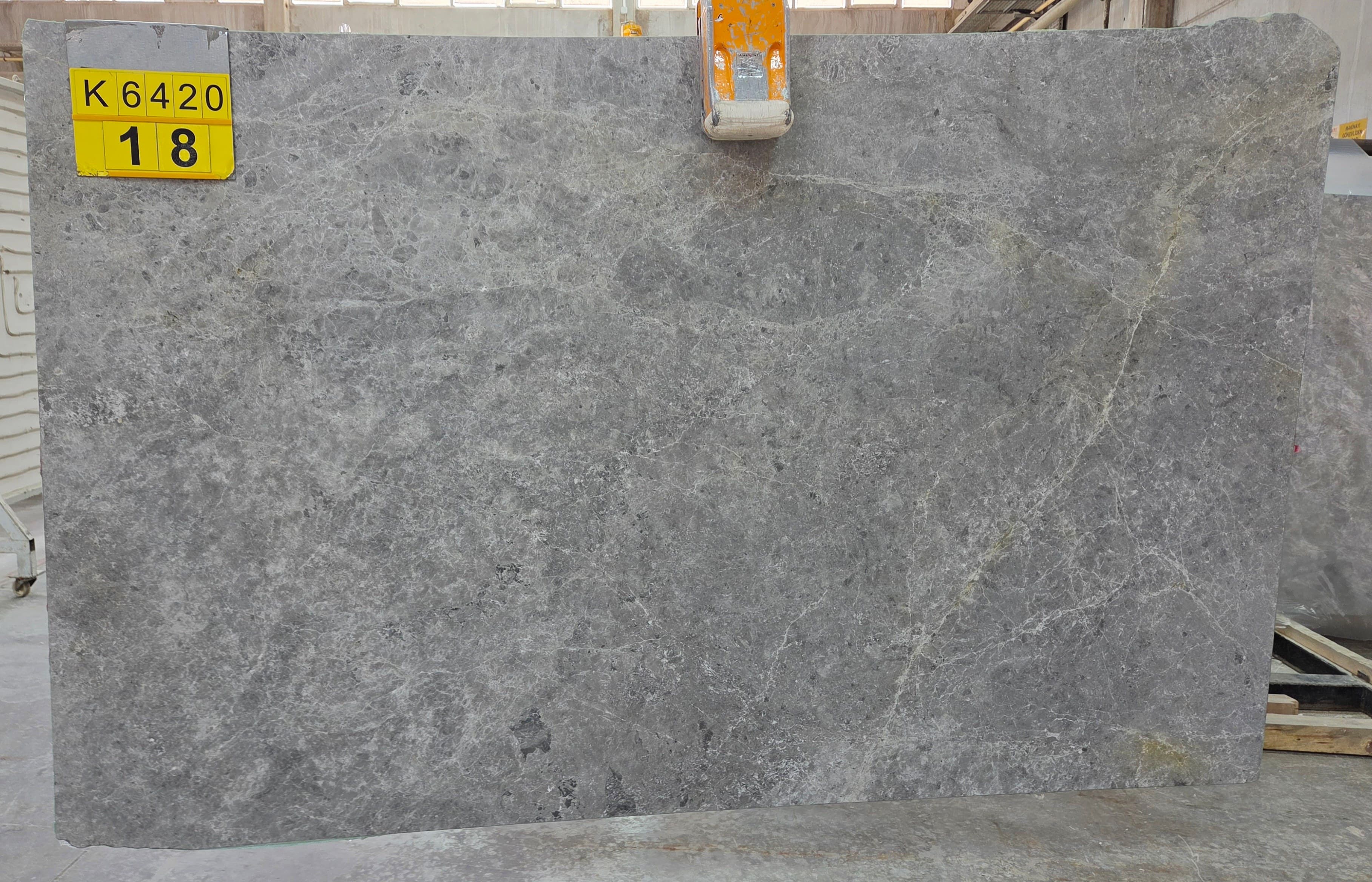 Tundra Grey · Select