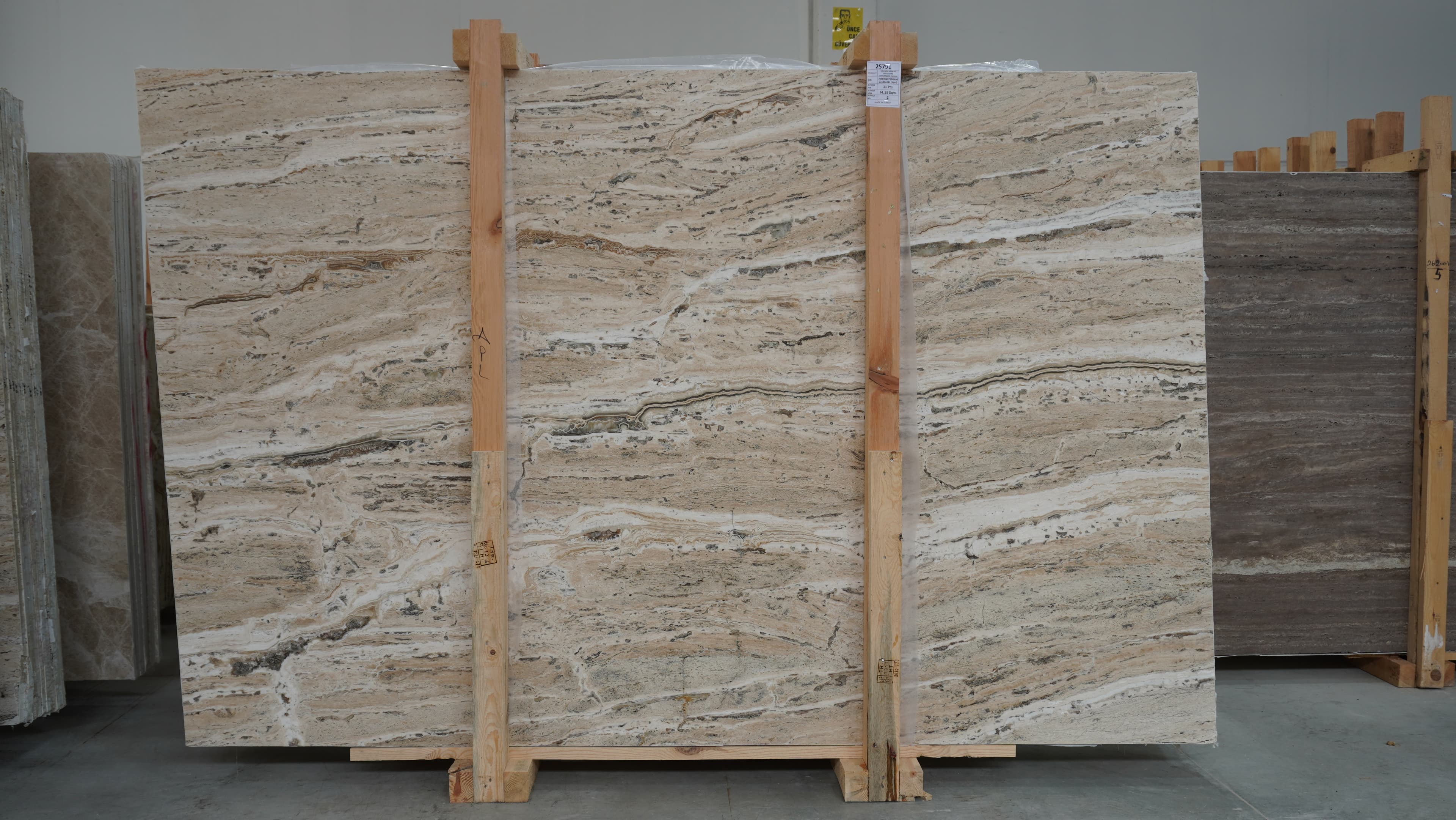 Philadelphia Travertine · Select