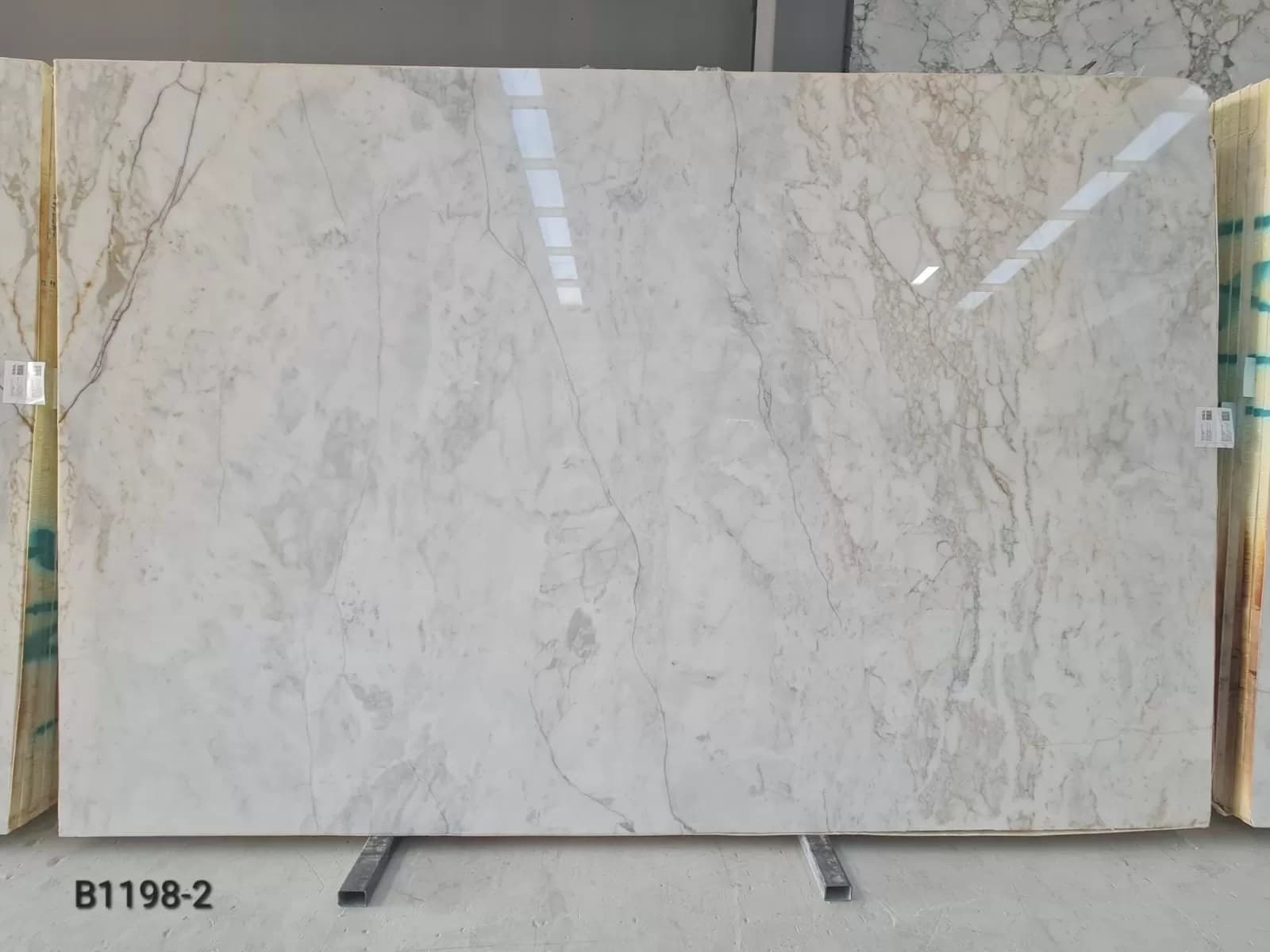 Afyon White Gold · Select
