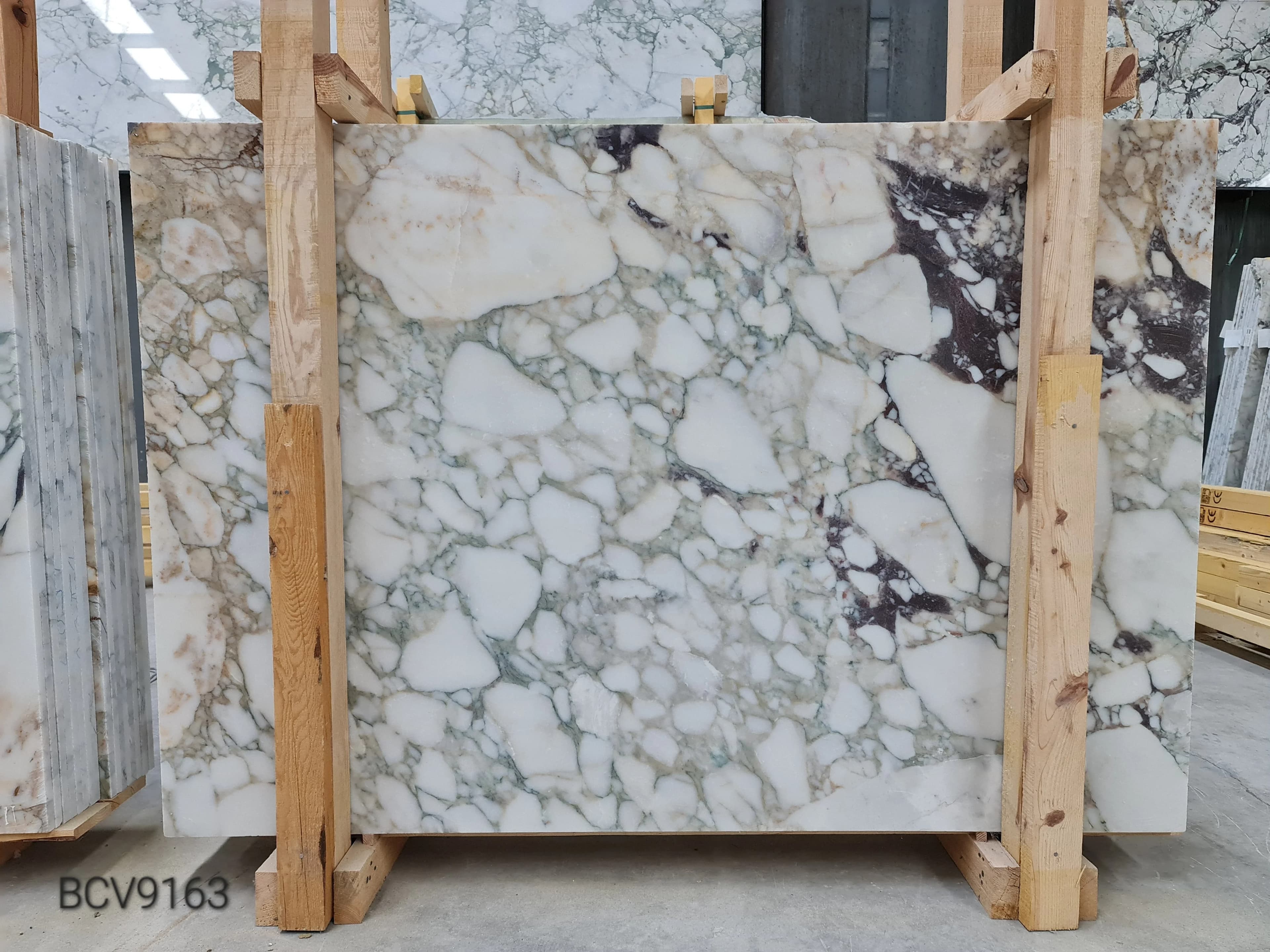 Calacatta Viola · Select