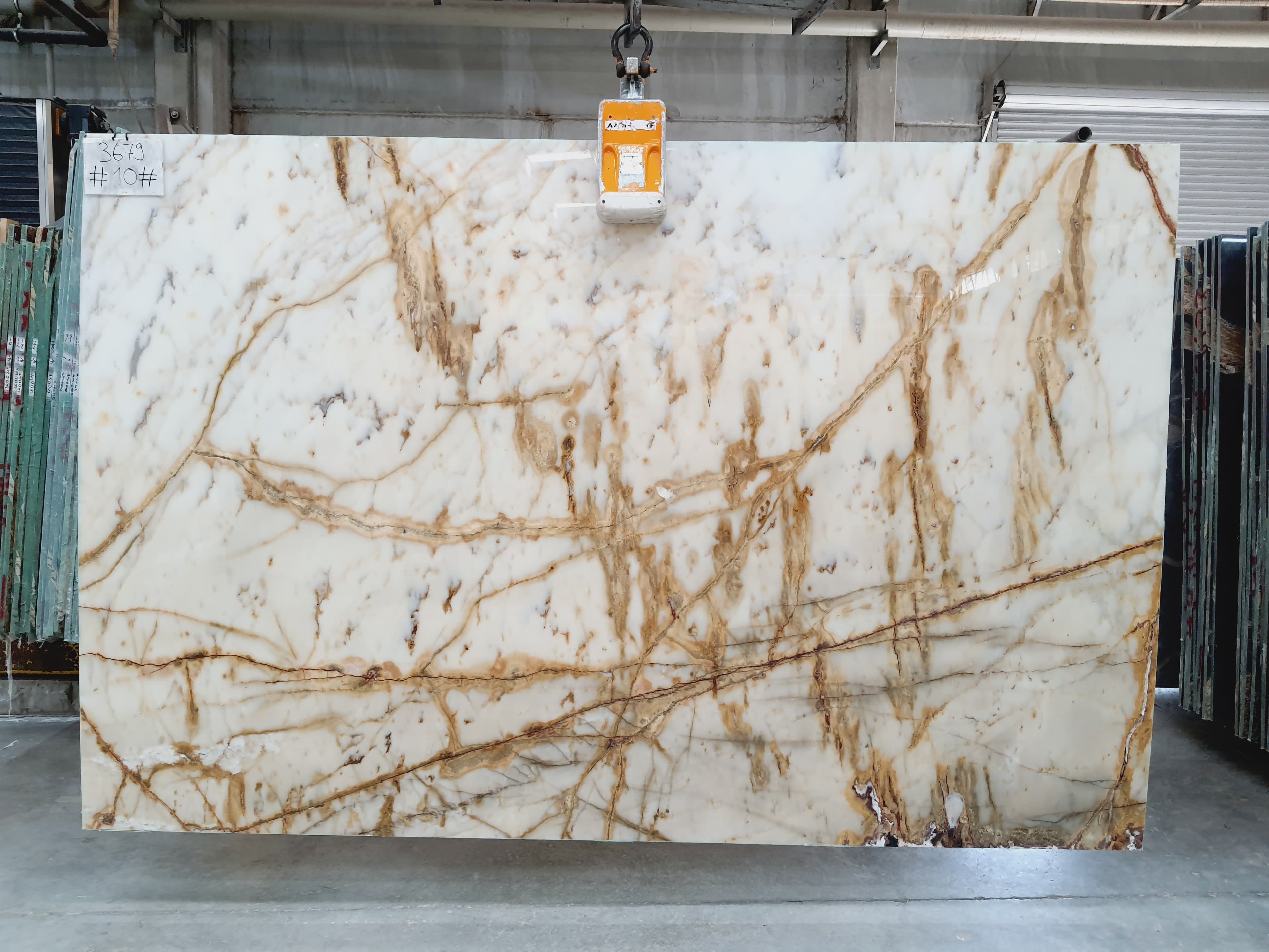 Calacatta Gold · Select