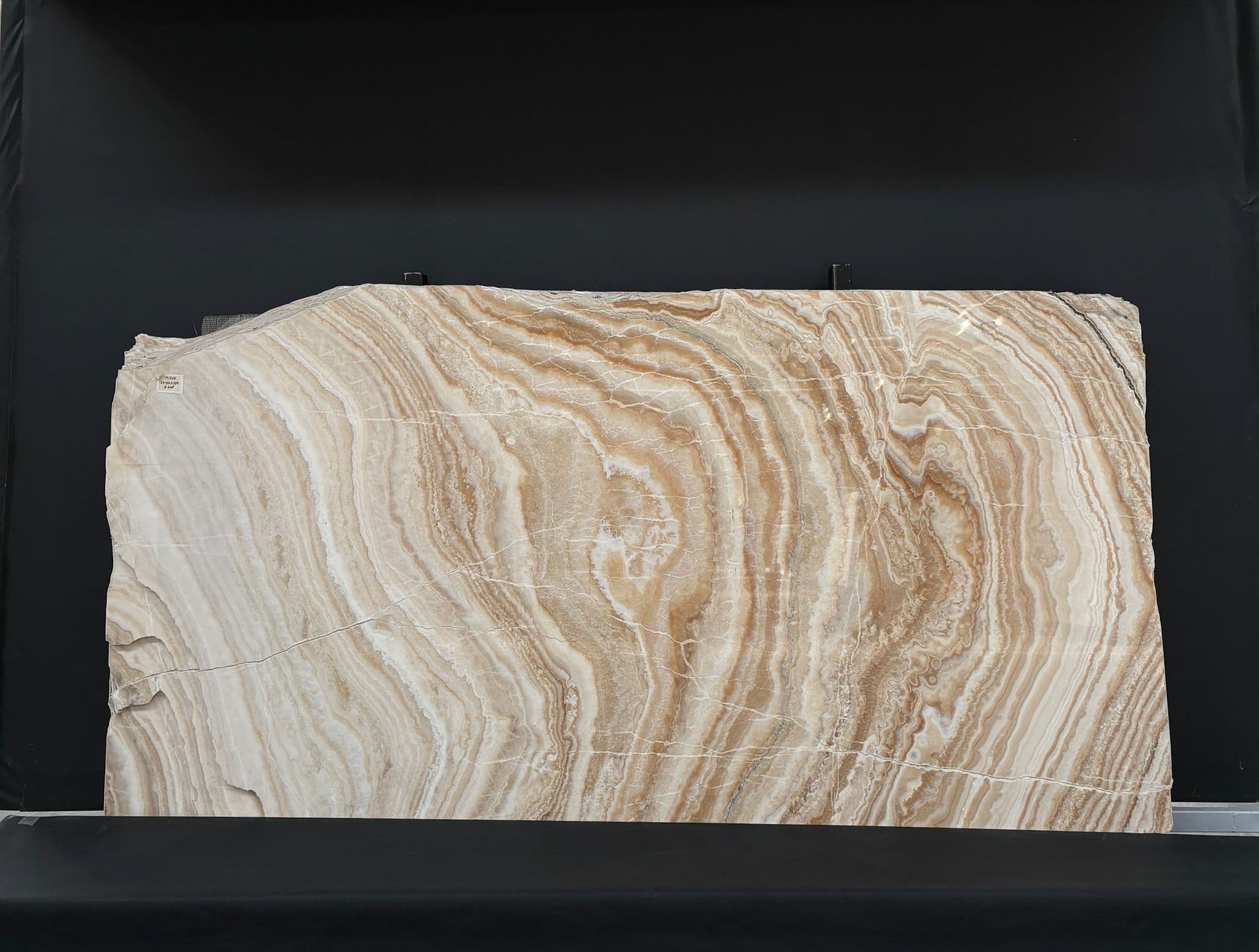 Honey Onyx · Select