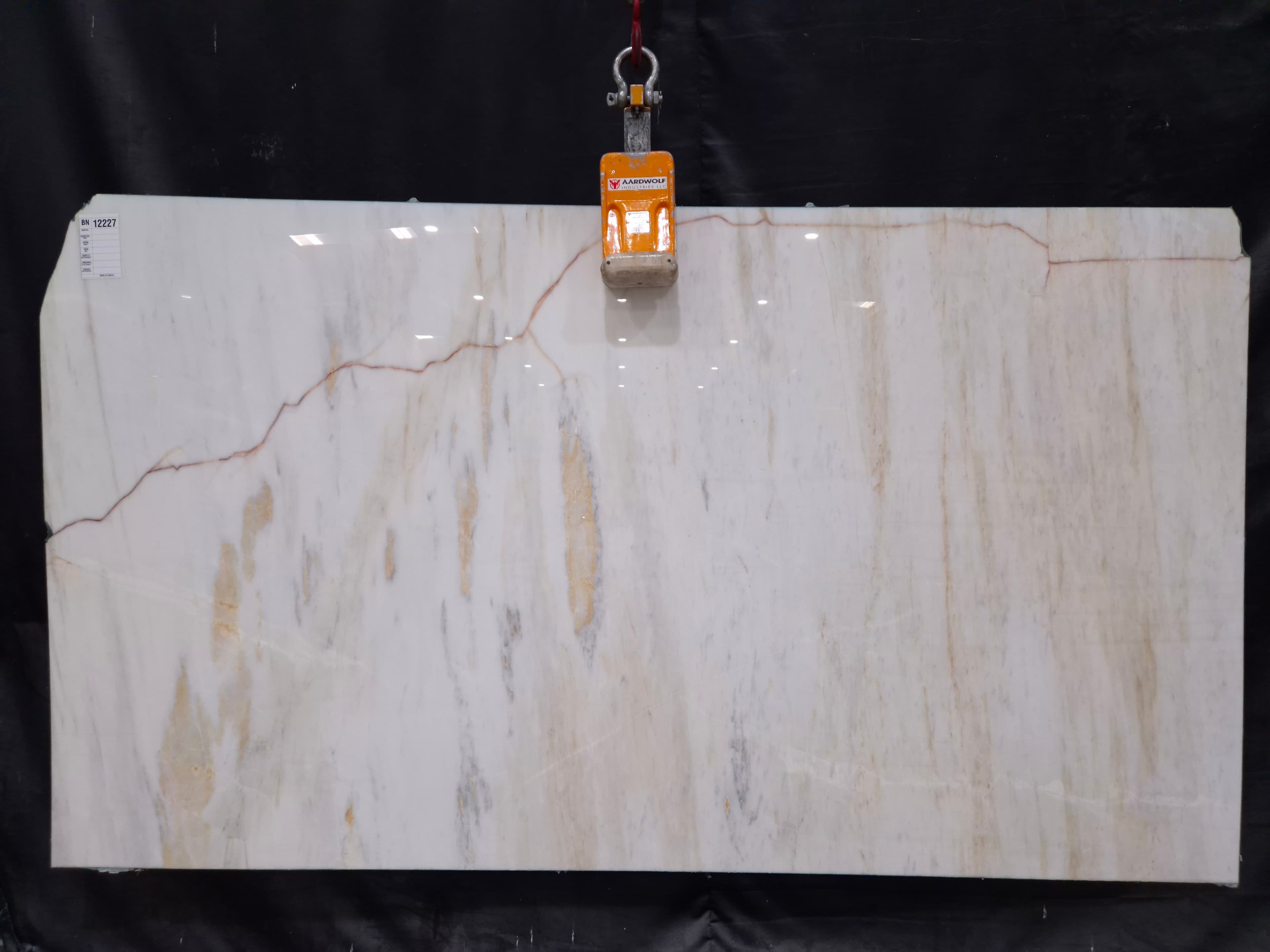 Calacatta Amber · Select · 165×298×2 cm