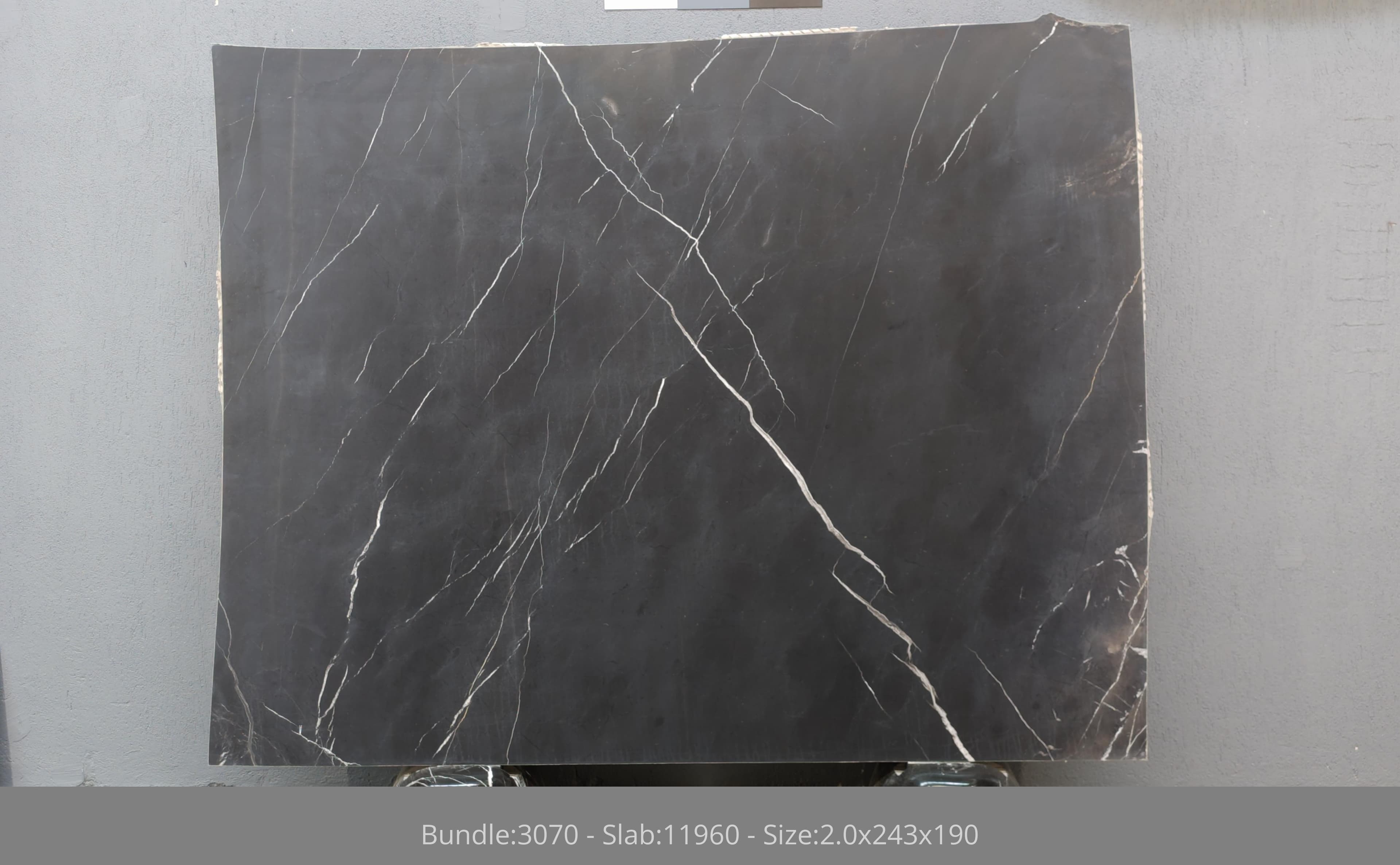 Nero Marquina · Select