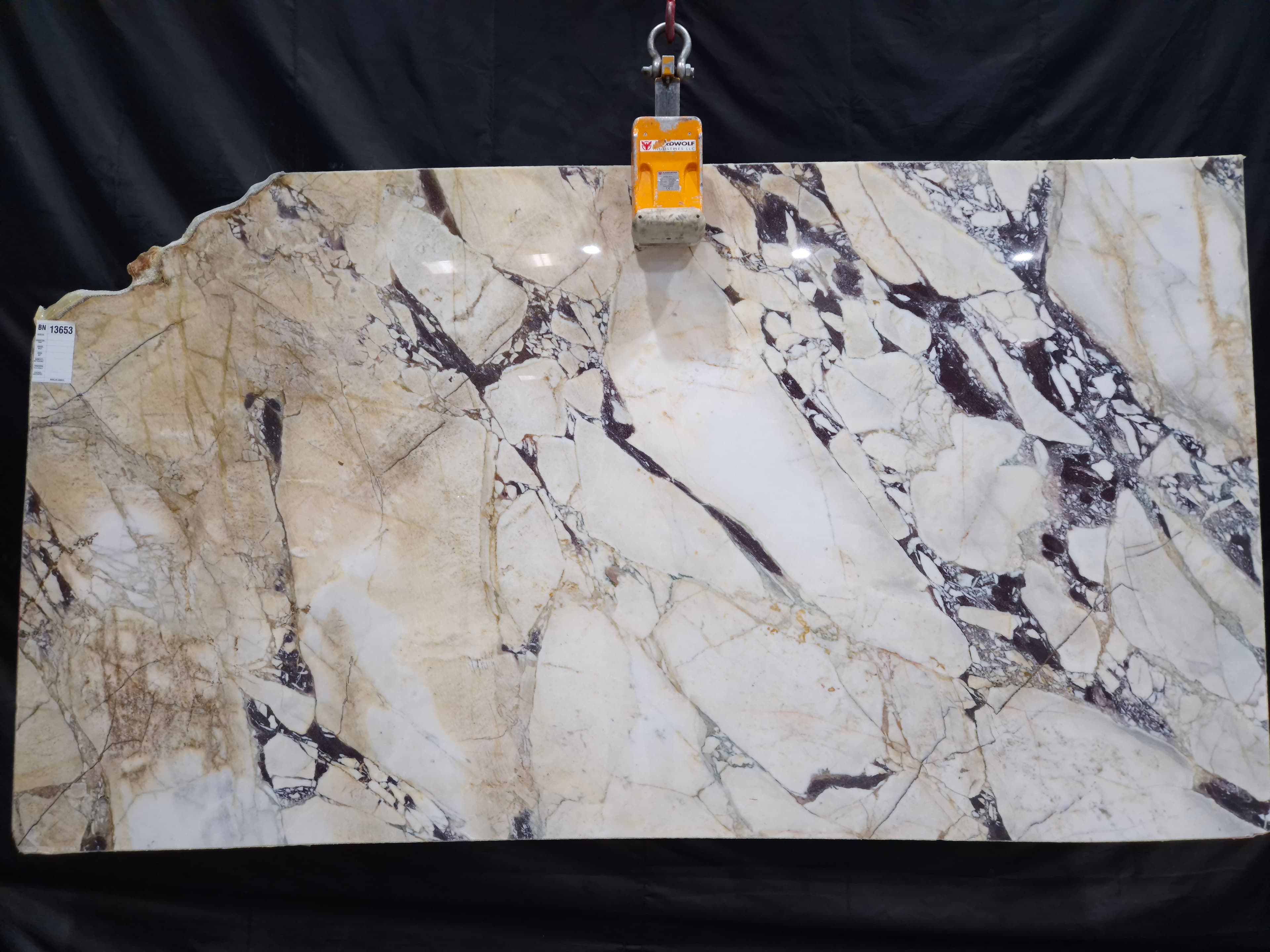 Calacatta Viola Gold · Select