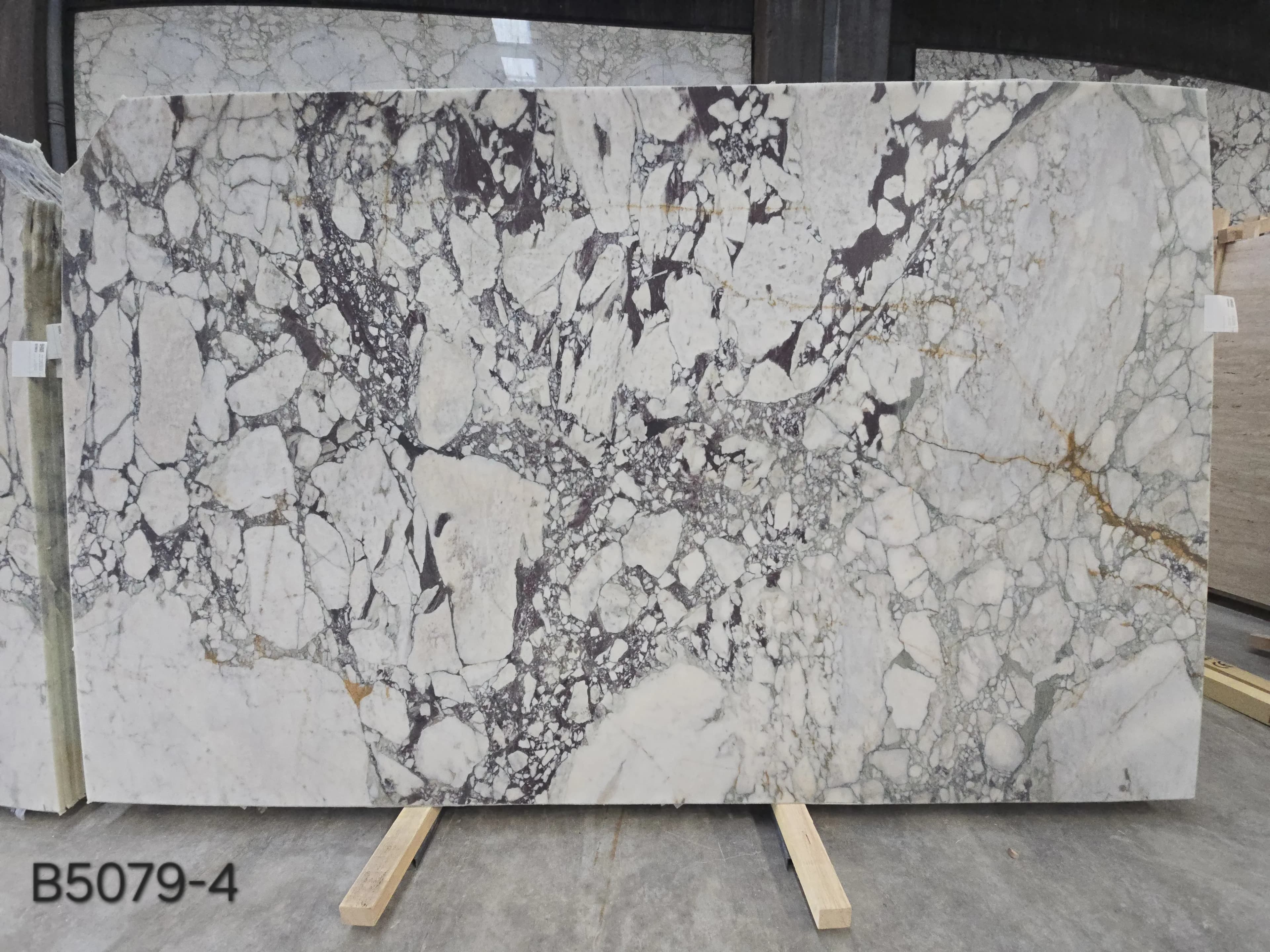 Calacatta Viola · Select