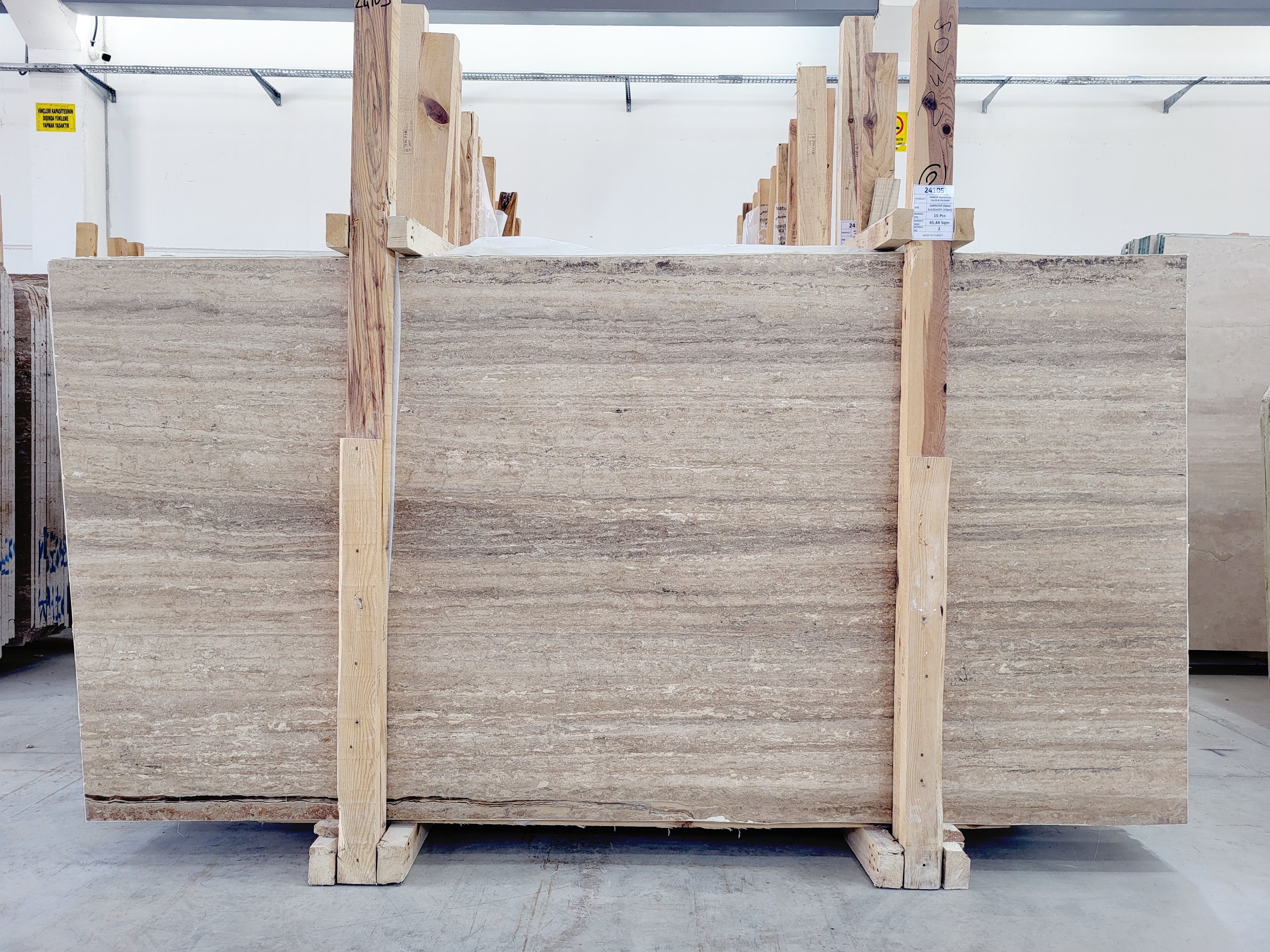 Noce Travertine · Select