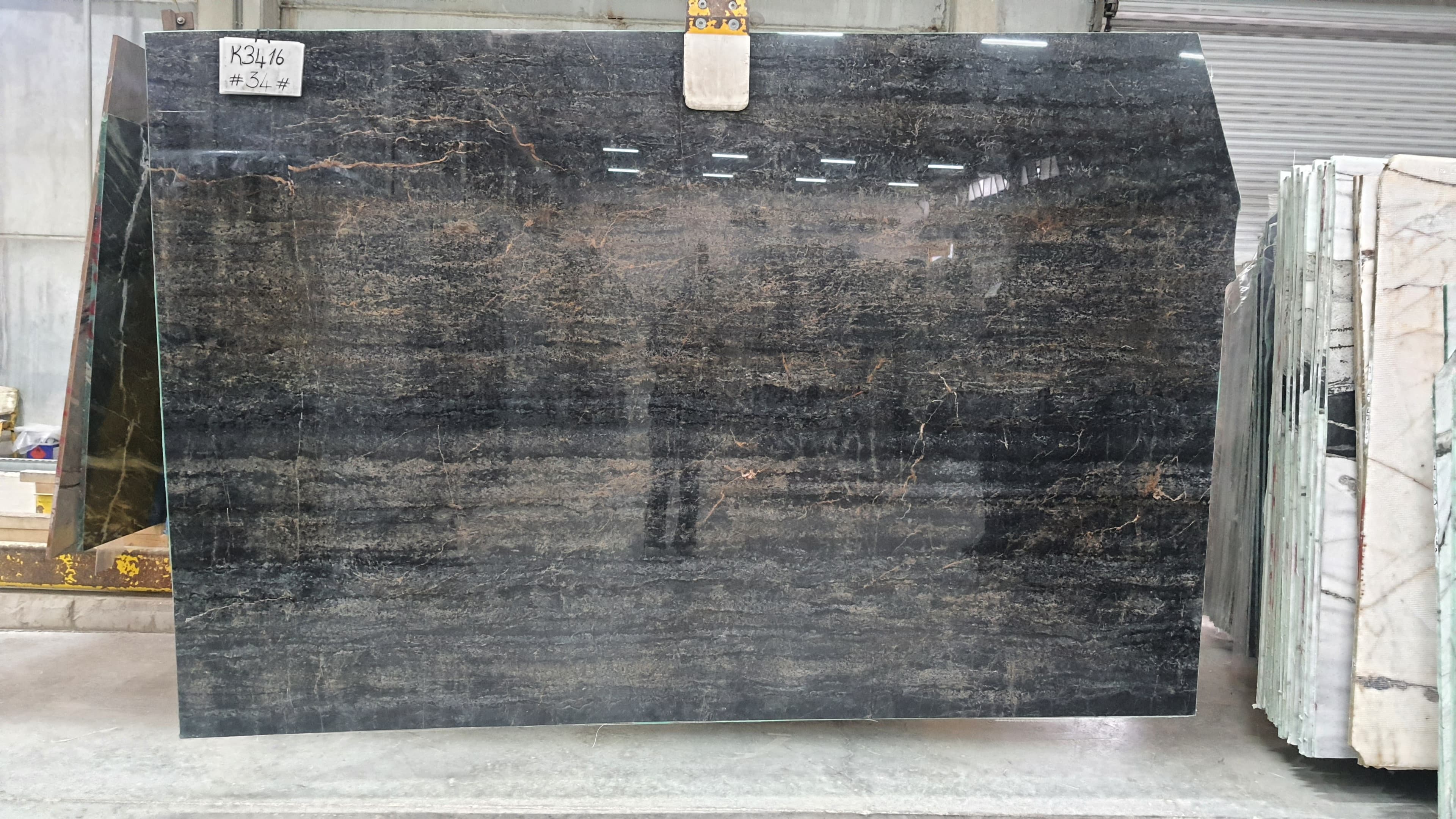 Tiger Black · Select · 195×300×2 cm