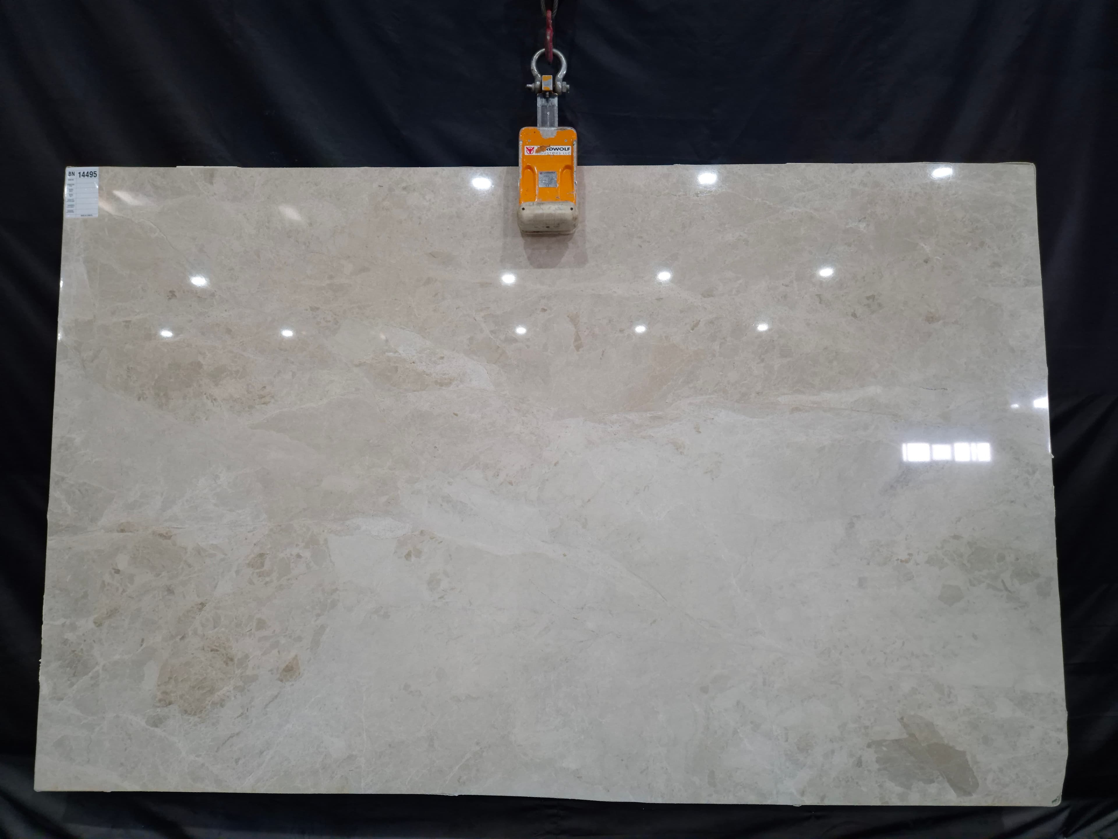 Spyder Beige · Select