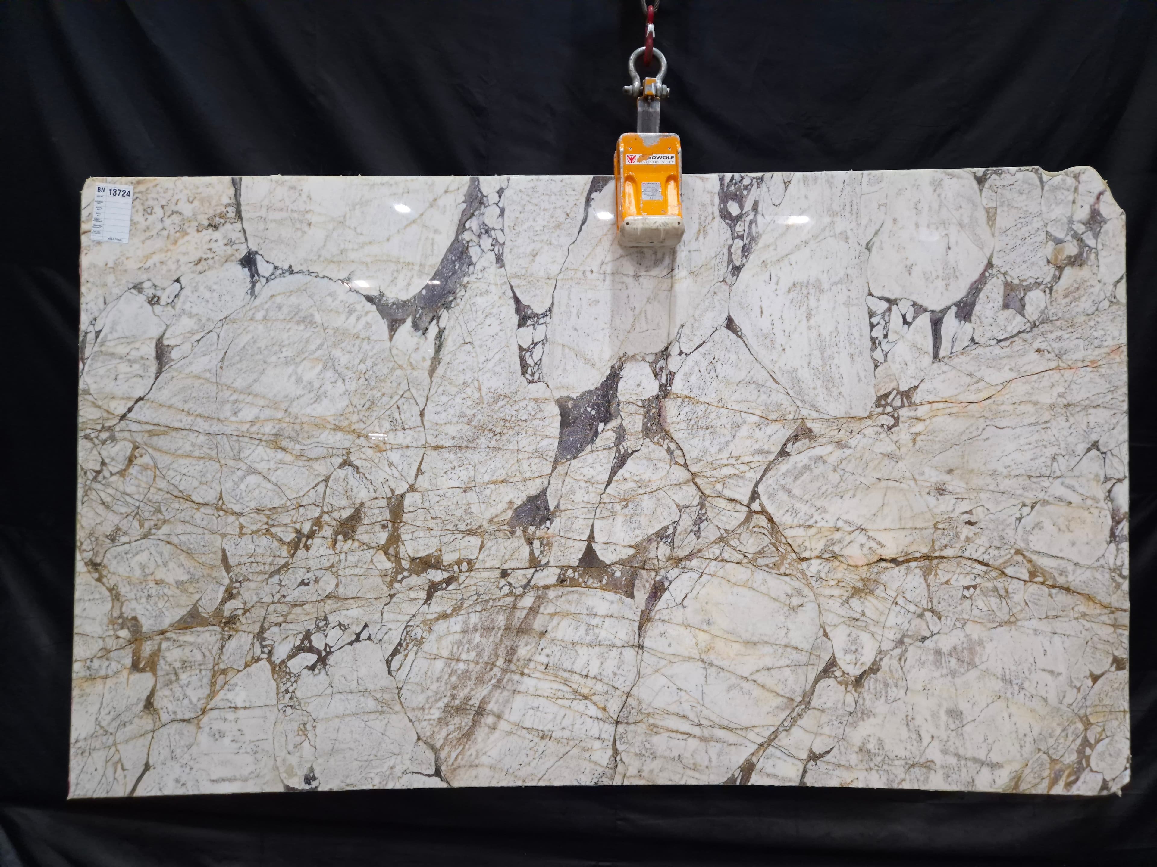 Calacatta Viola Gold · Select