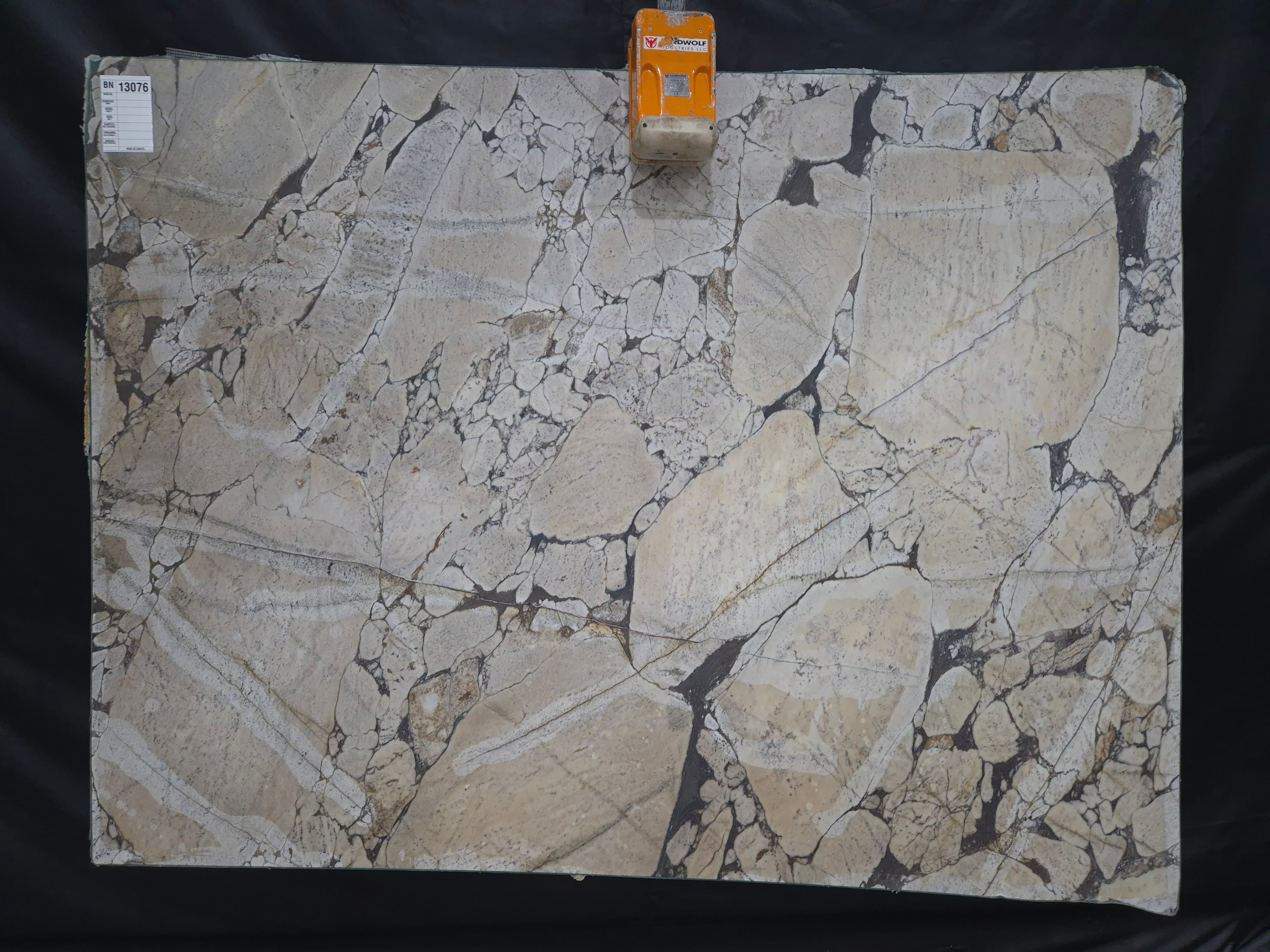Calacatta Viola Gold · Select