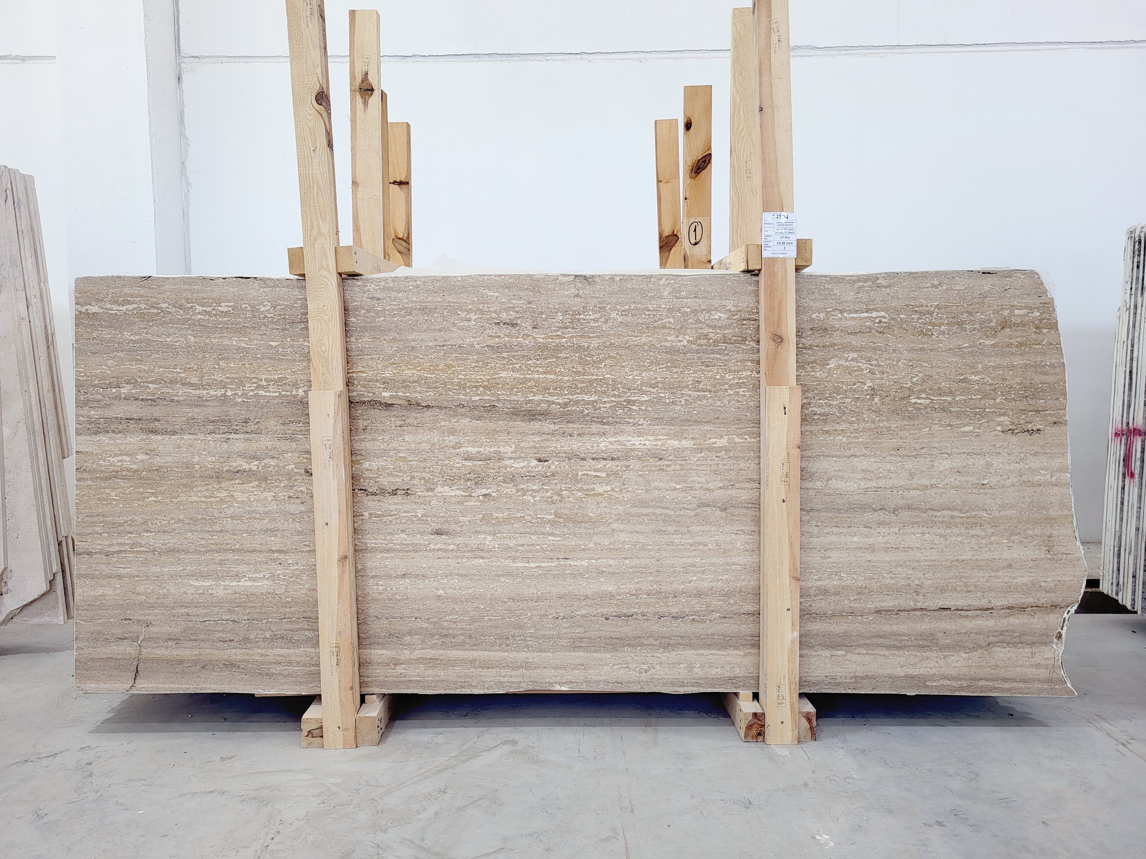 Noce Travertine · Select