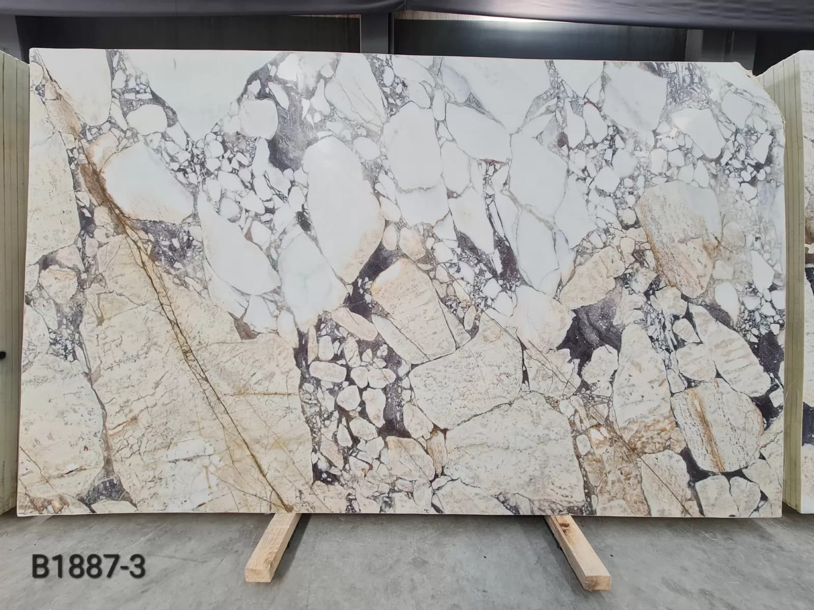 Calacatta Viola · Select