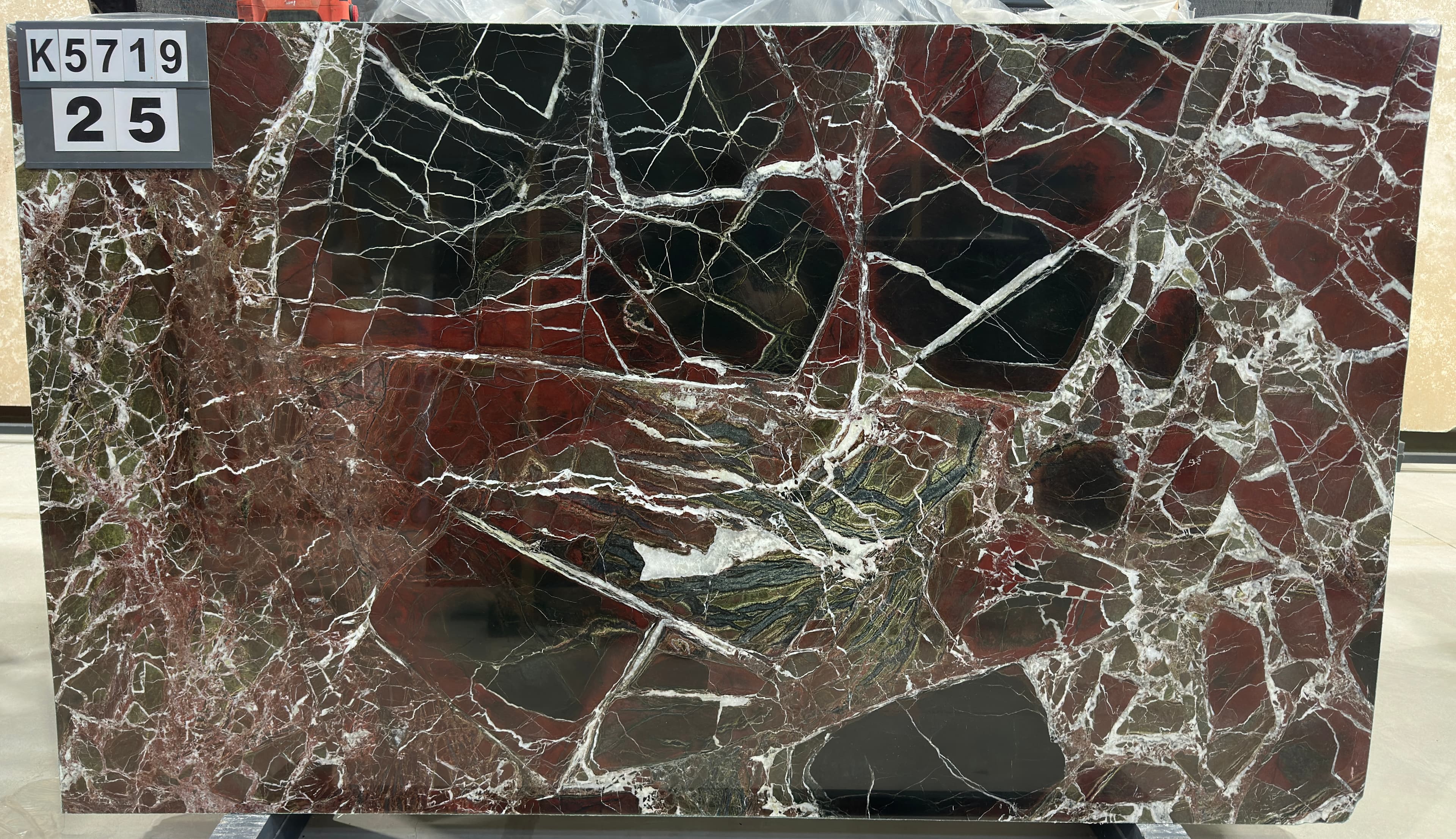 Rosso Levanto 1