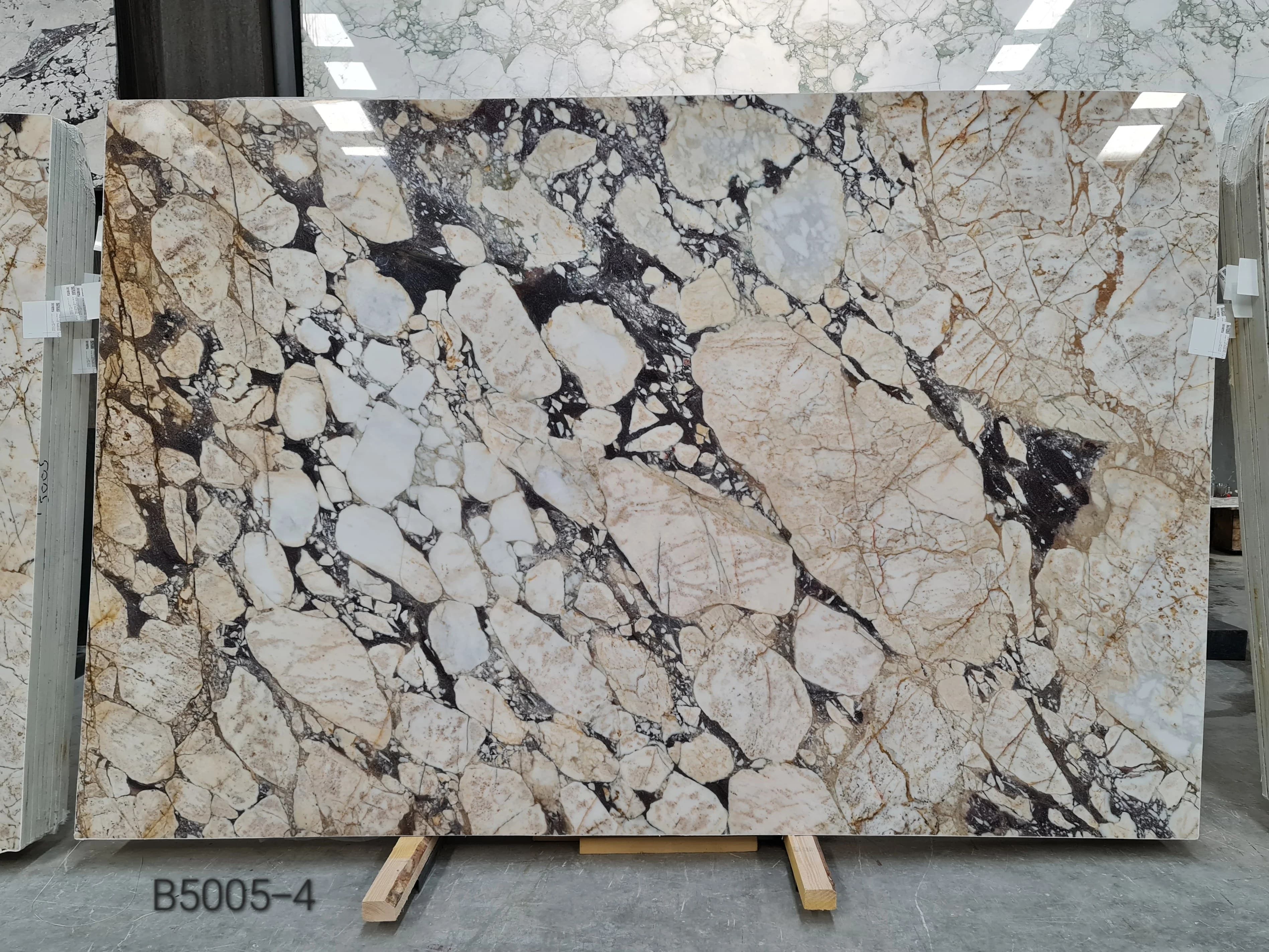 Calacatta Viola · Select · 200×305×2 cm