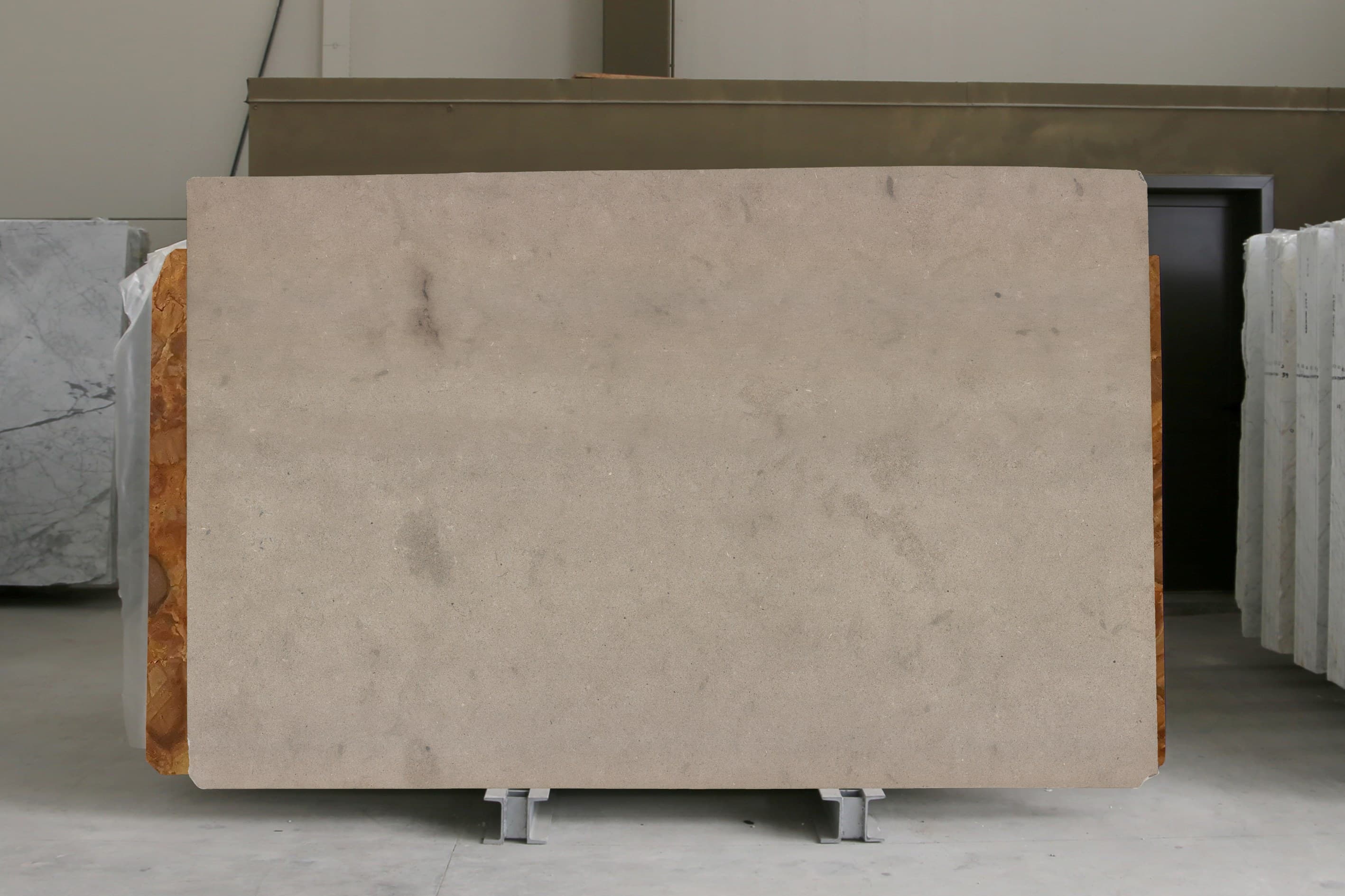 Mokka Grey · Select