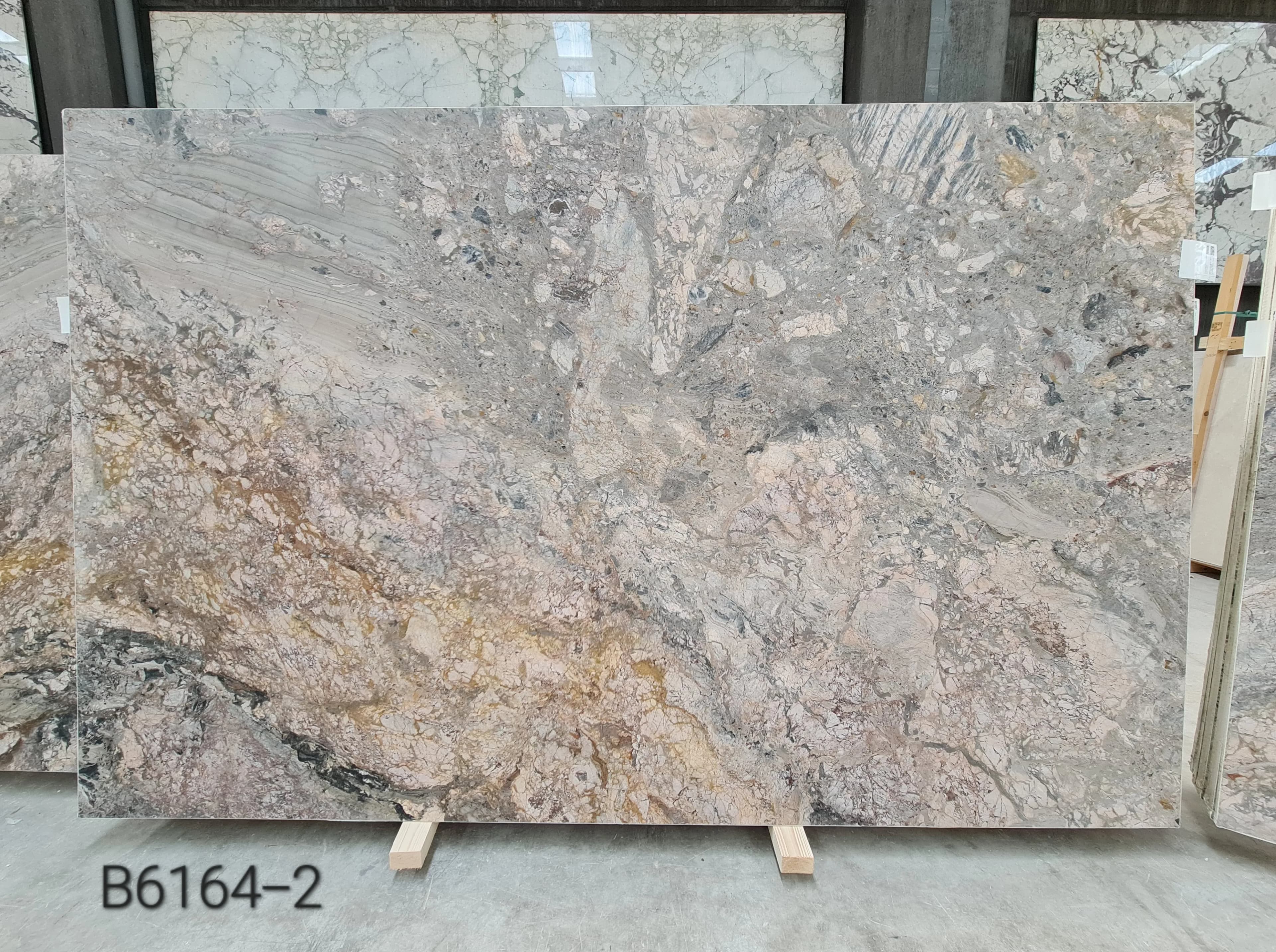 Breccia Tramonto · Select