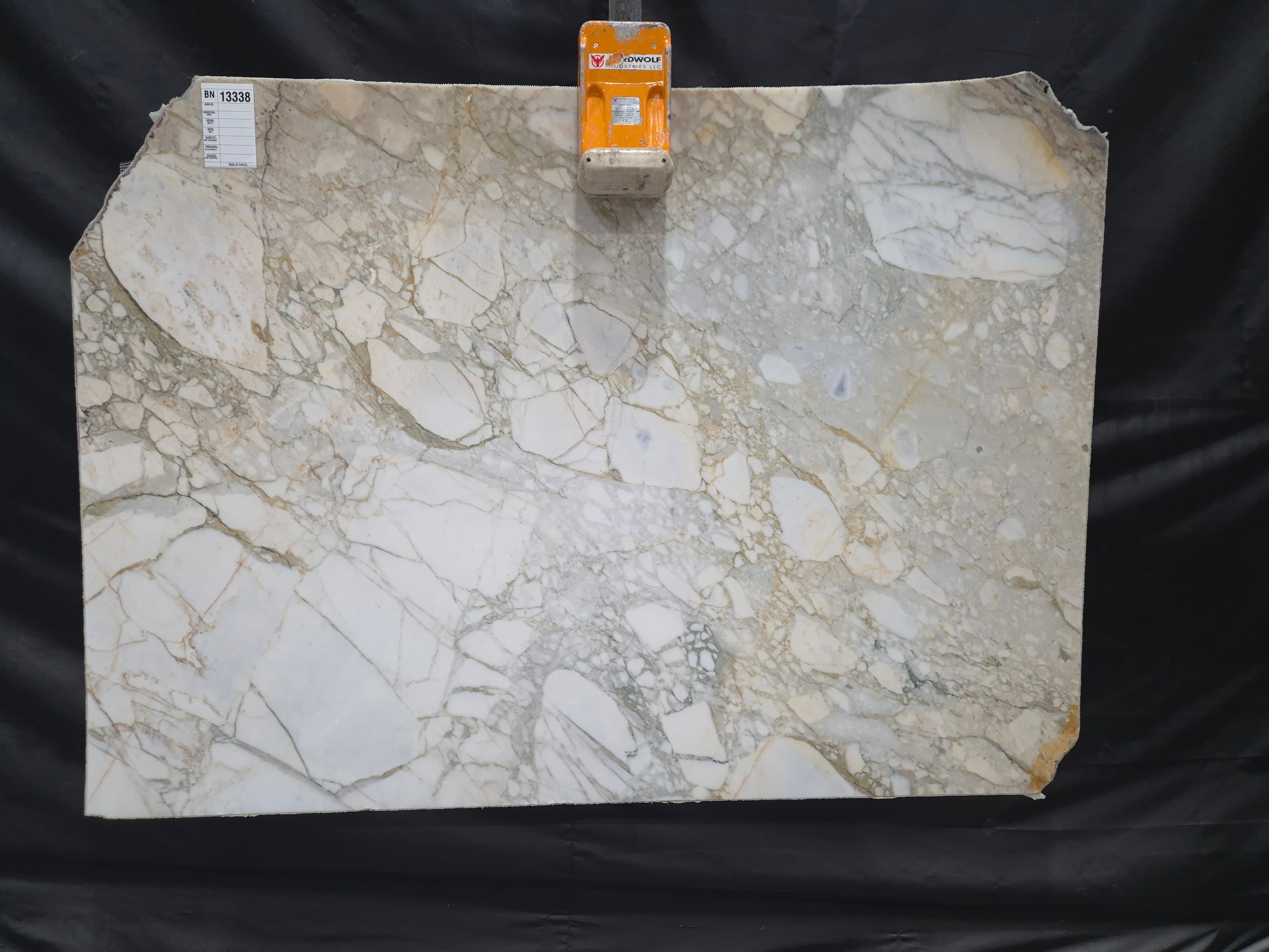 Calacatta Verde Gold · Select