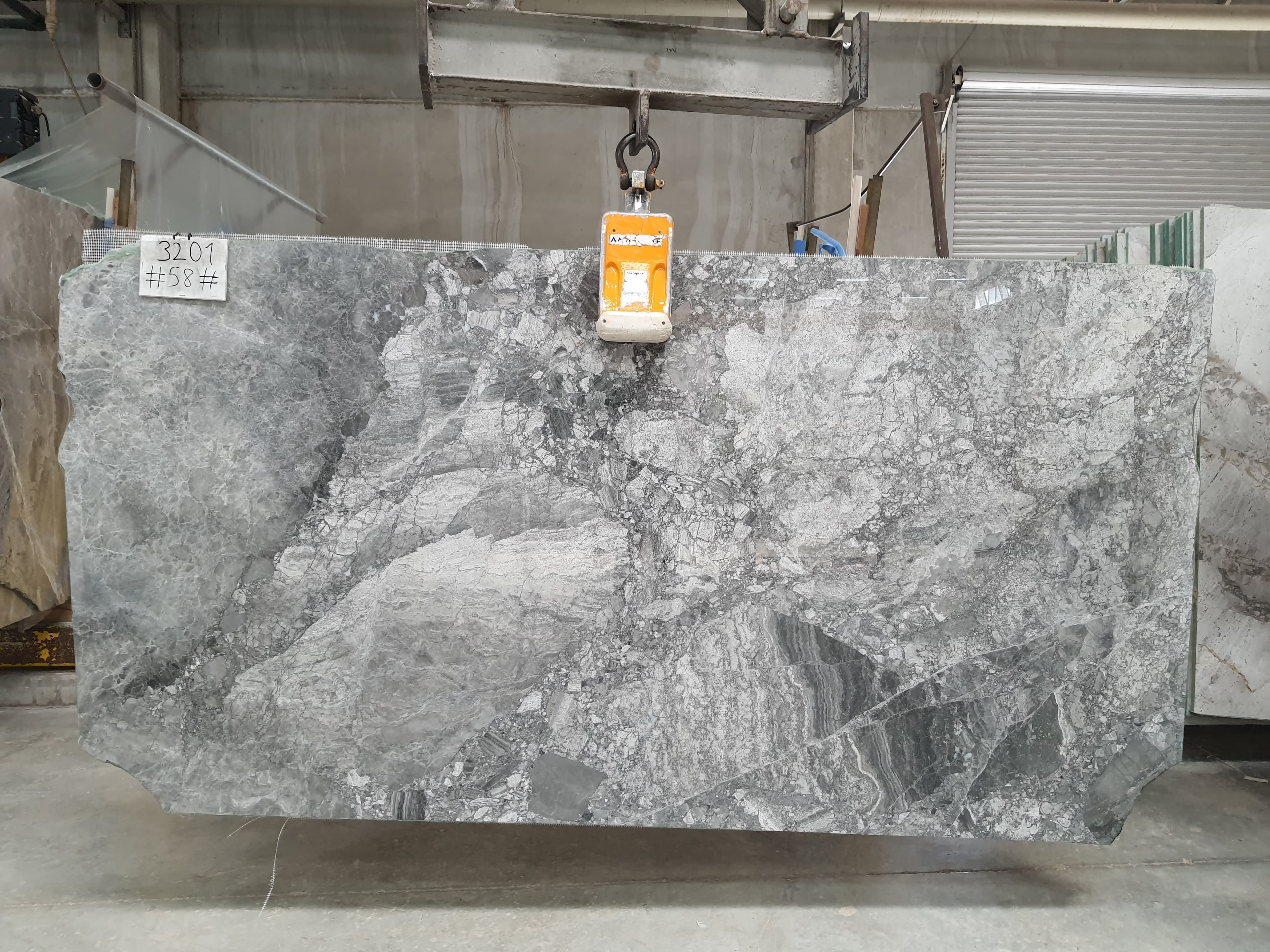Grigio Superiore · Select