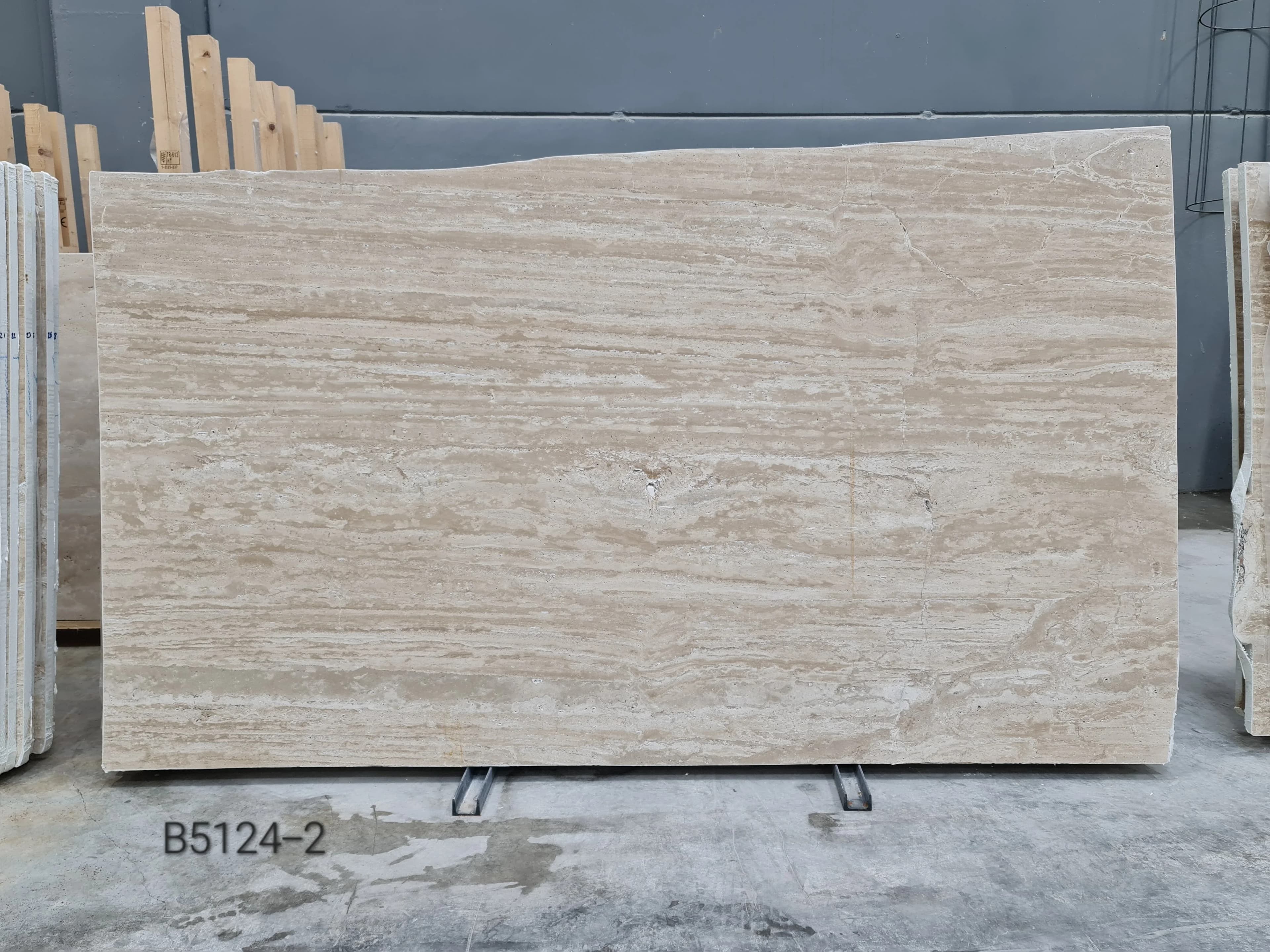 Riva Travertine · Select