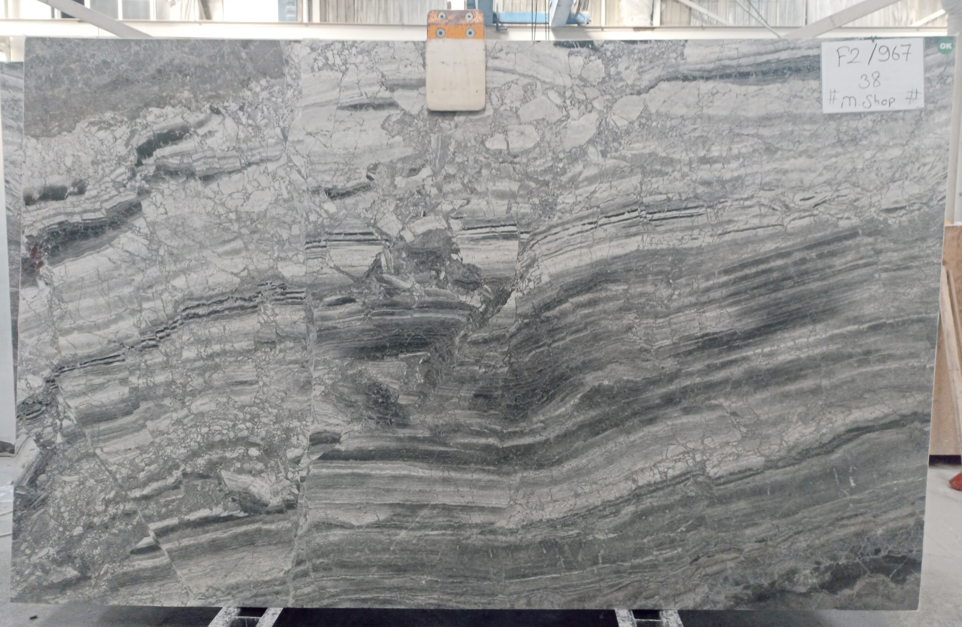 Grigio Superiore · Select
