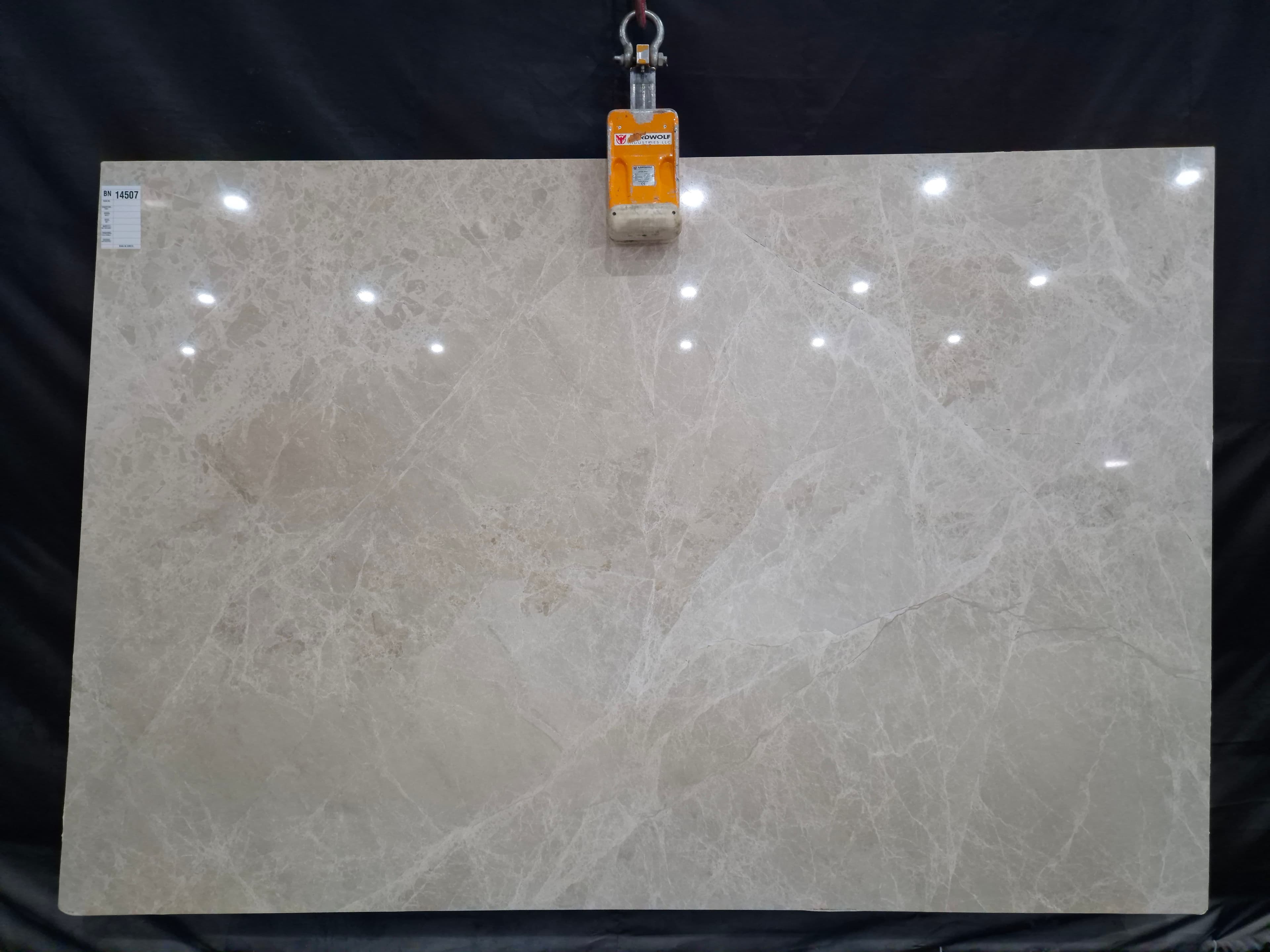 Spyder Beige · Select