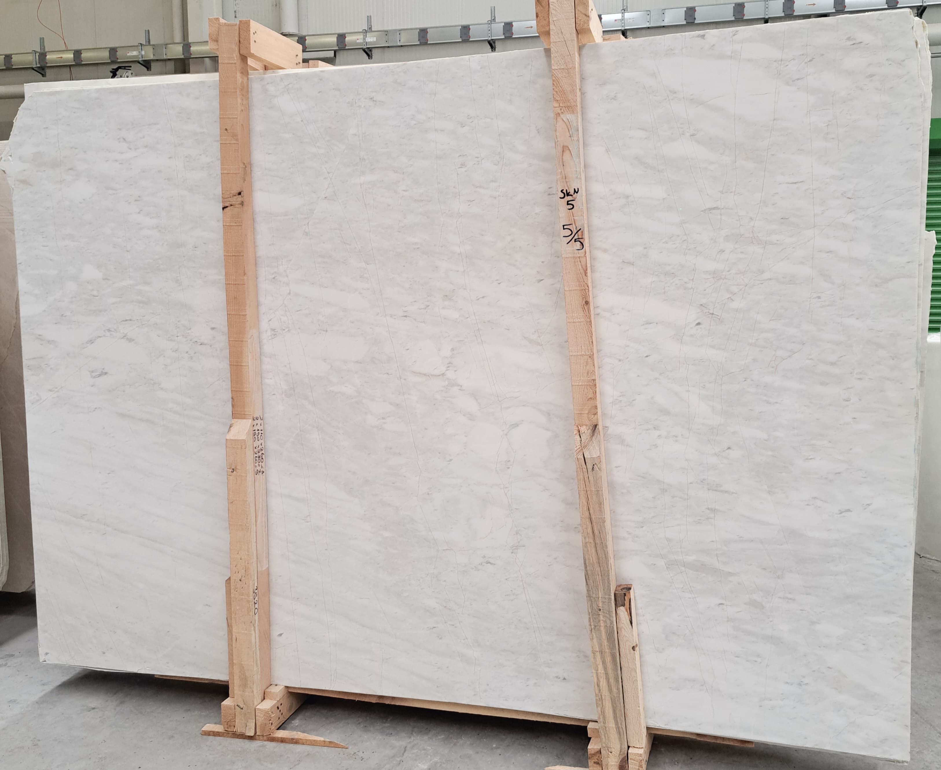 White Dolomite · Select
