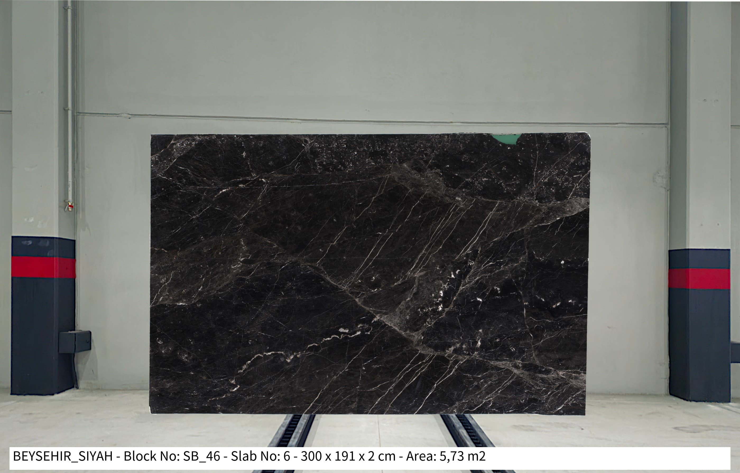 Beyşehir Black · Select