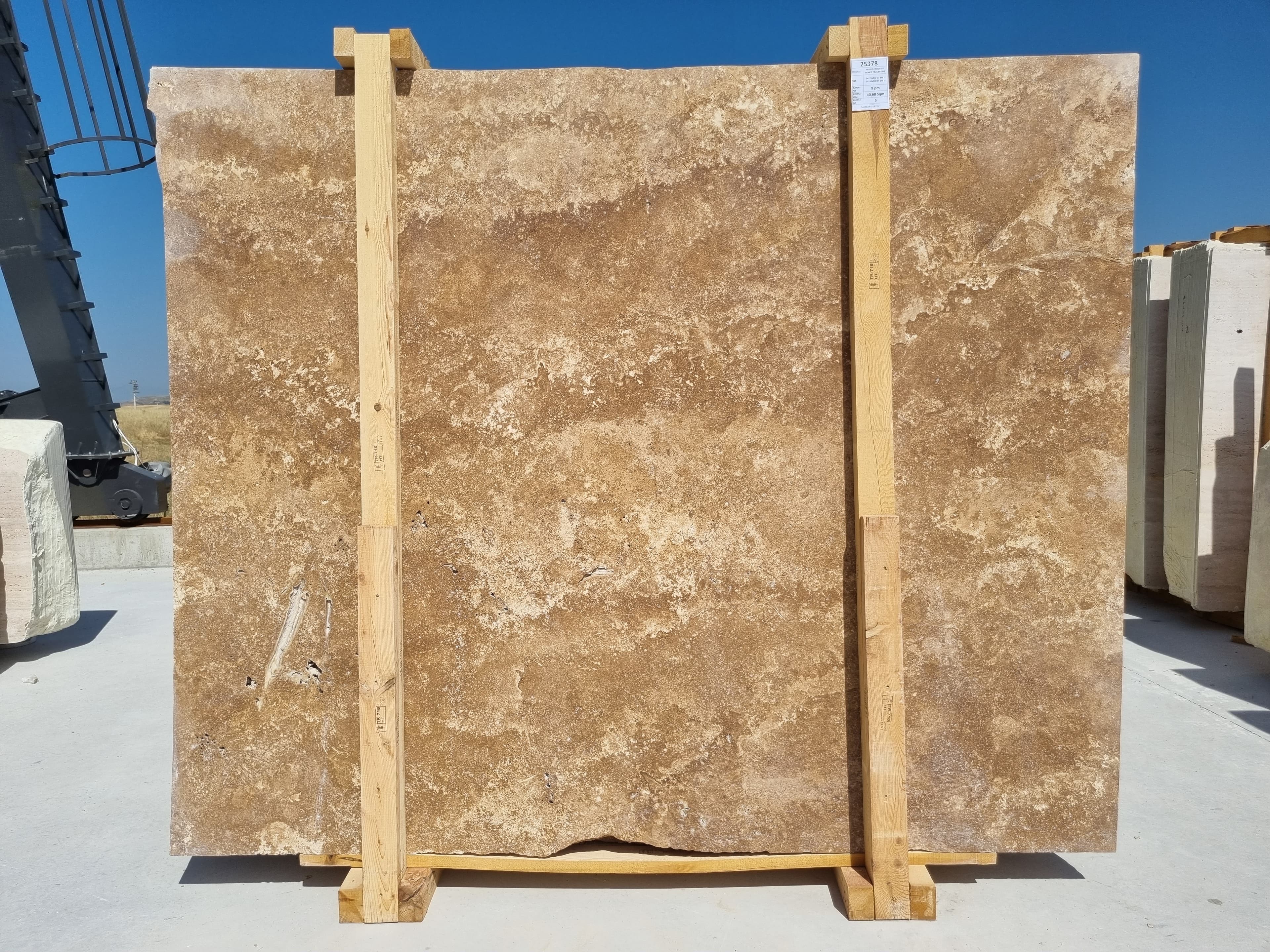 Noce Travertine · Select
