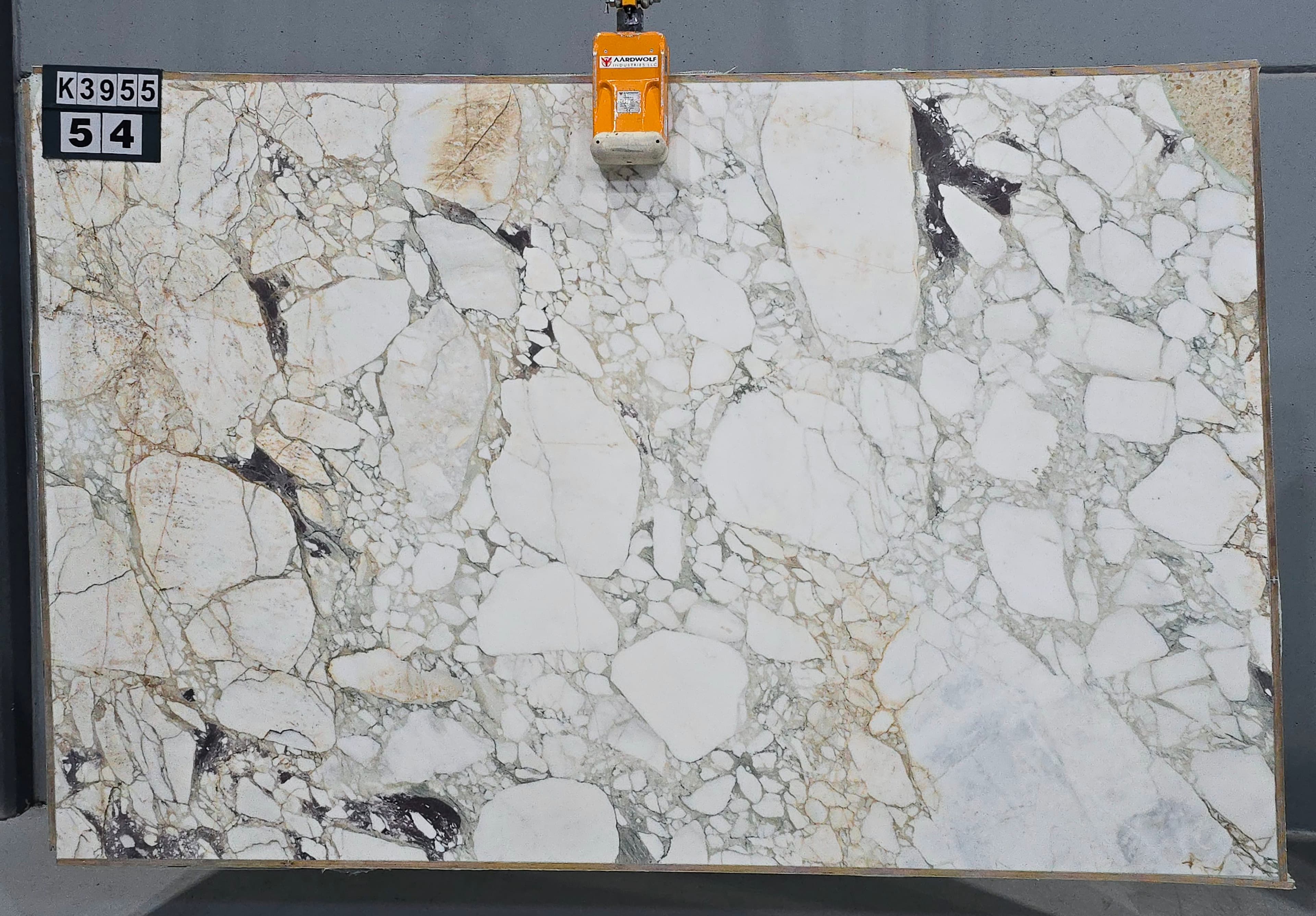Calacatta Viola · Select