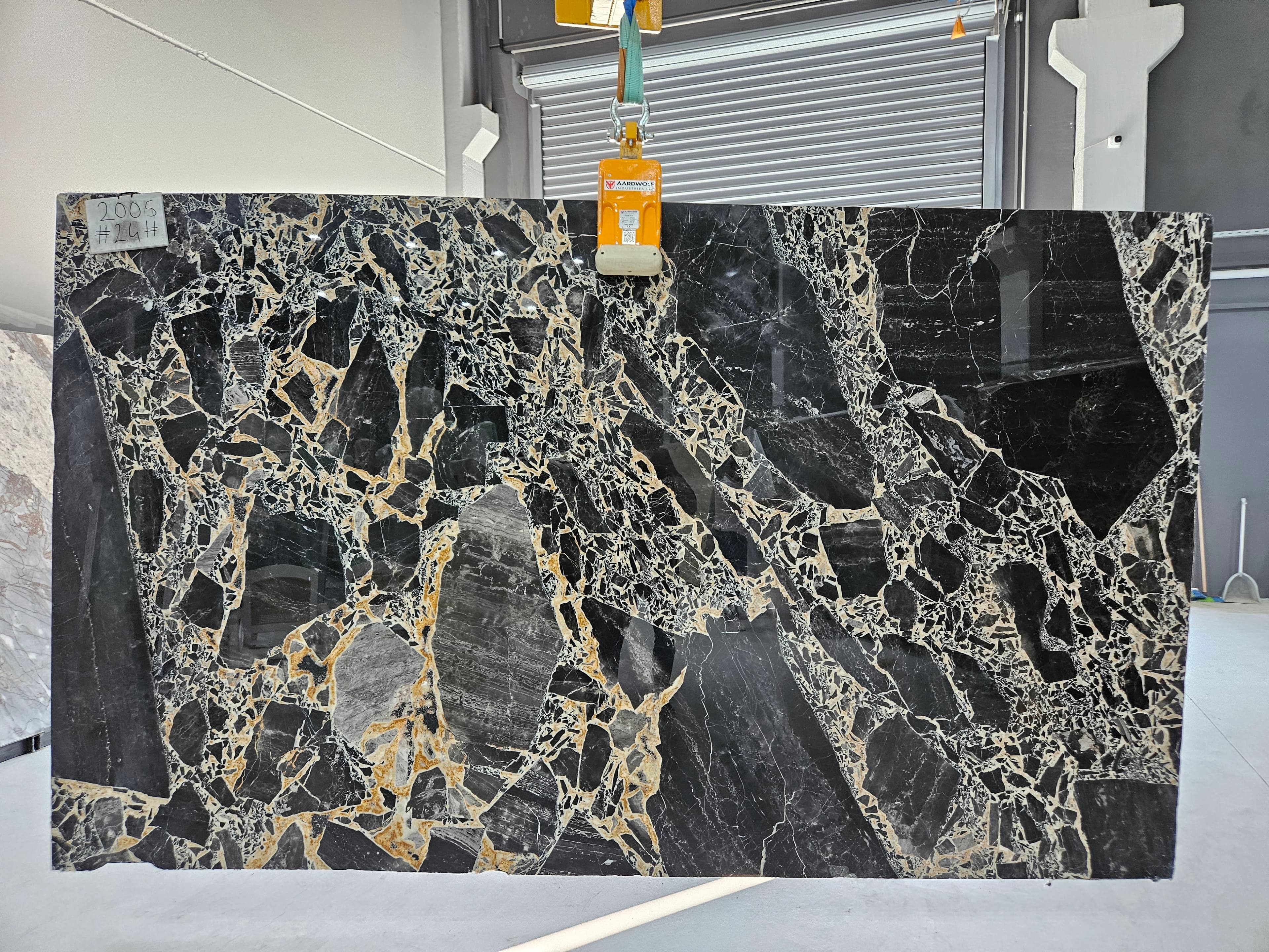 Black Leopard · Select · 190×320×2 cm
