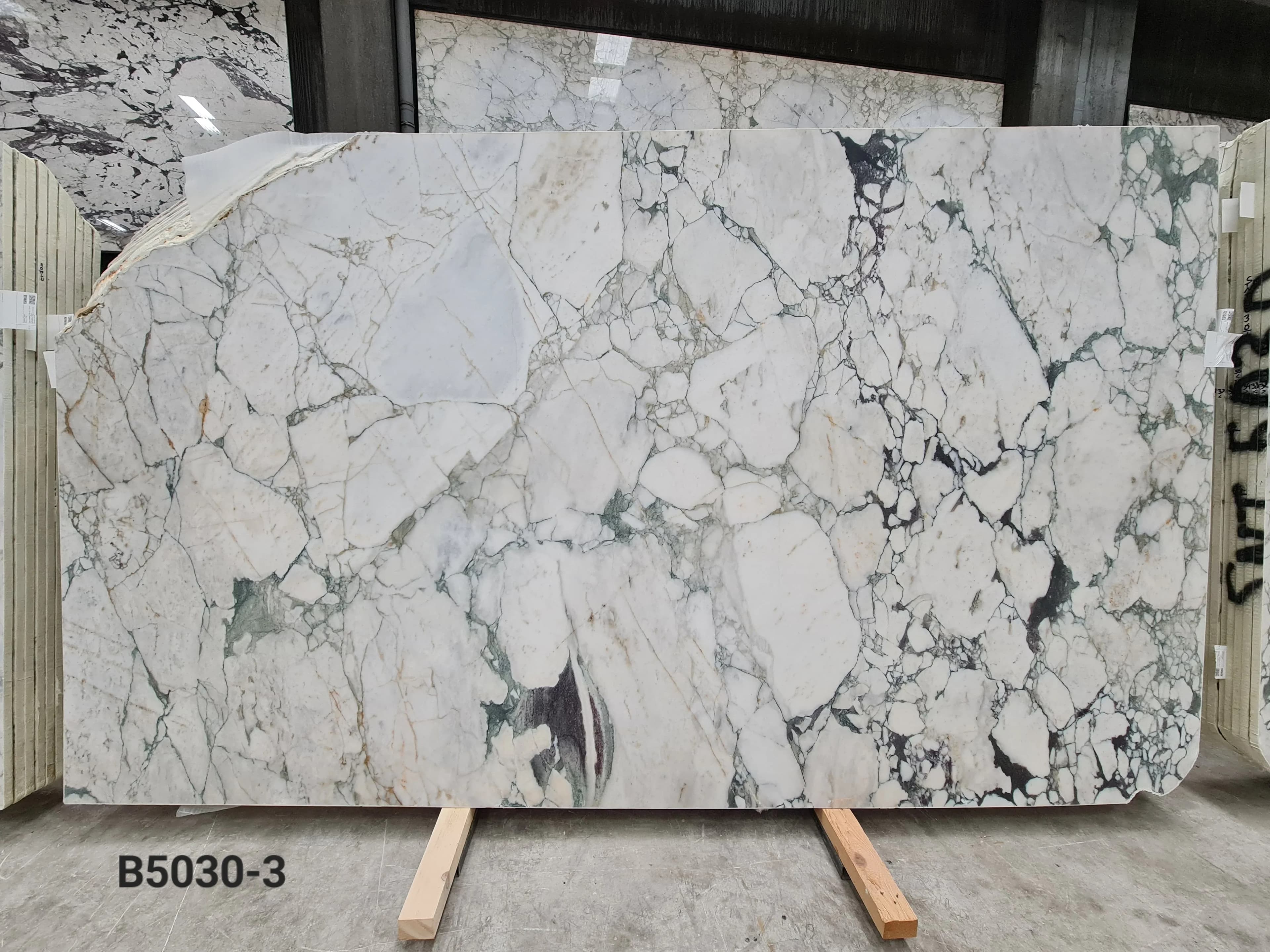 Calacatta Verde · Select