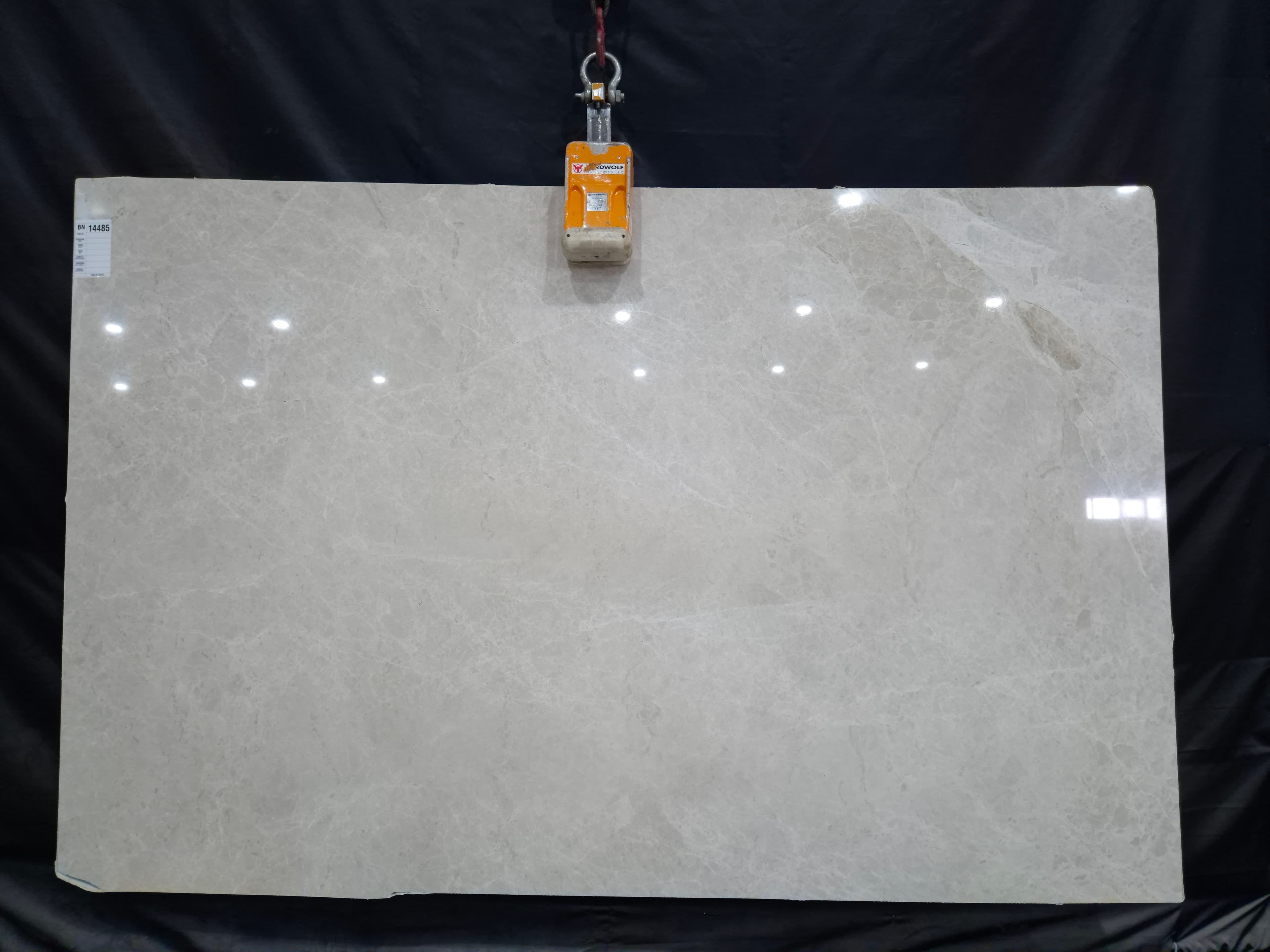 Spyder Beige · Select