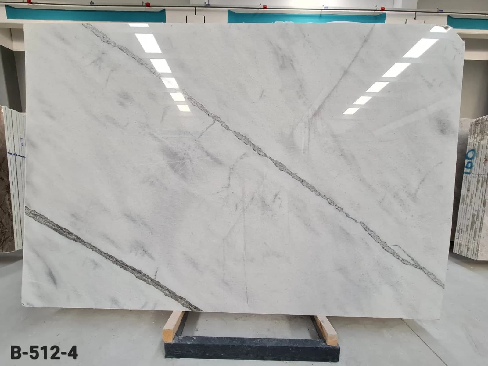 Platinum White · Select