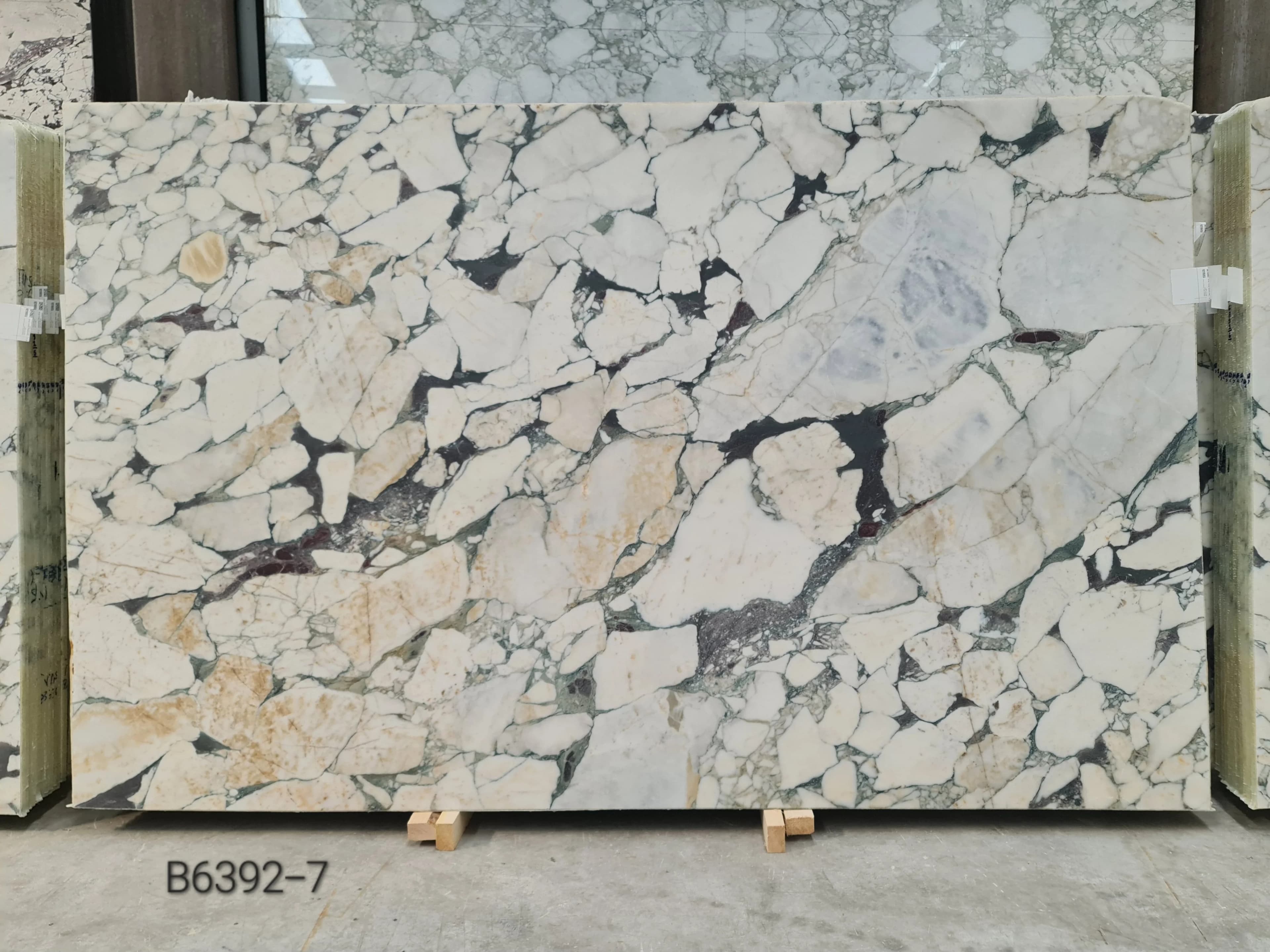 Calacatta Viola · Select